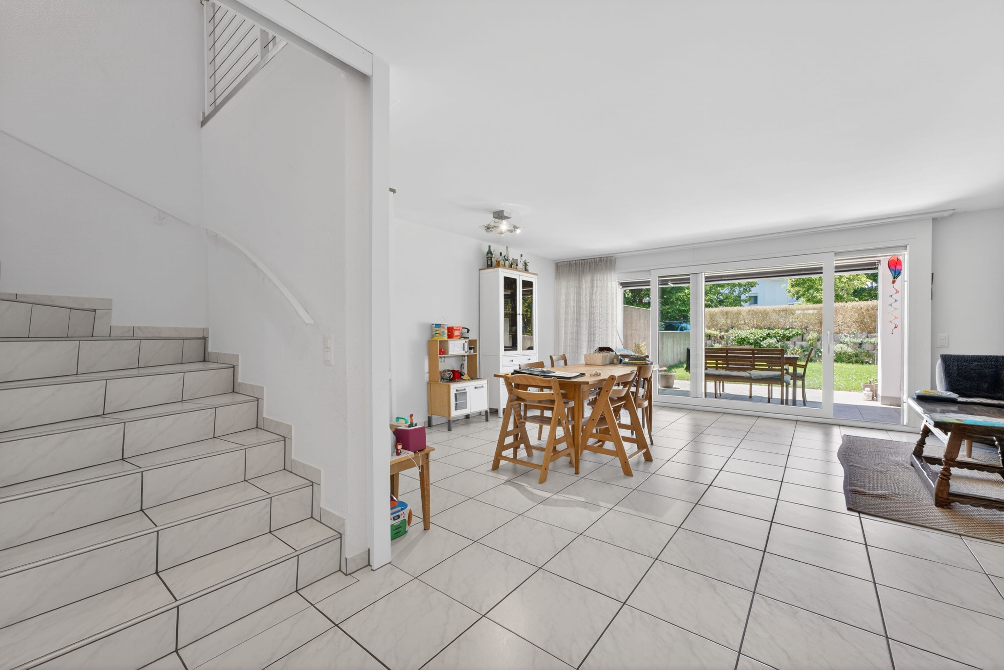 Wohnen wie im eigenen Haus – 5.5-Zimmer mit Garten und grosszügigem Grundriss - 13