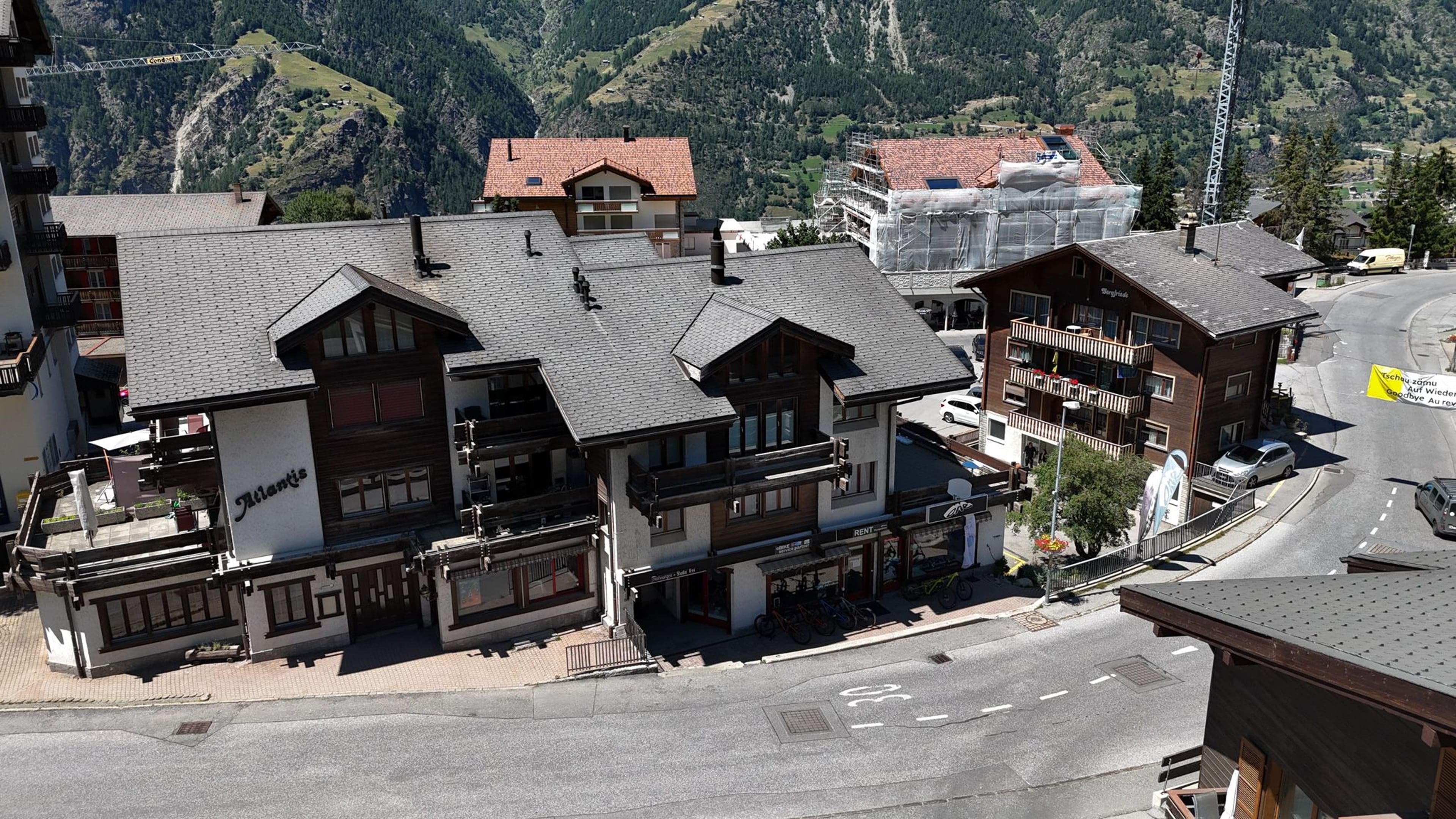 Wohnen mit Bergpanorama – 4.5-Zimmer-Wohnung mit einzigartiger Terrasse - 11