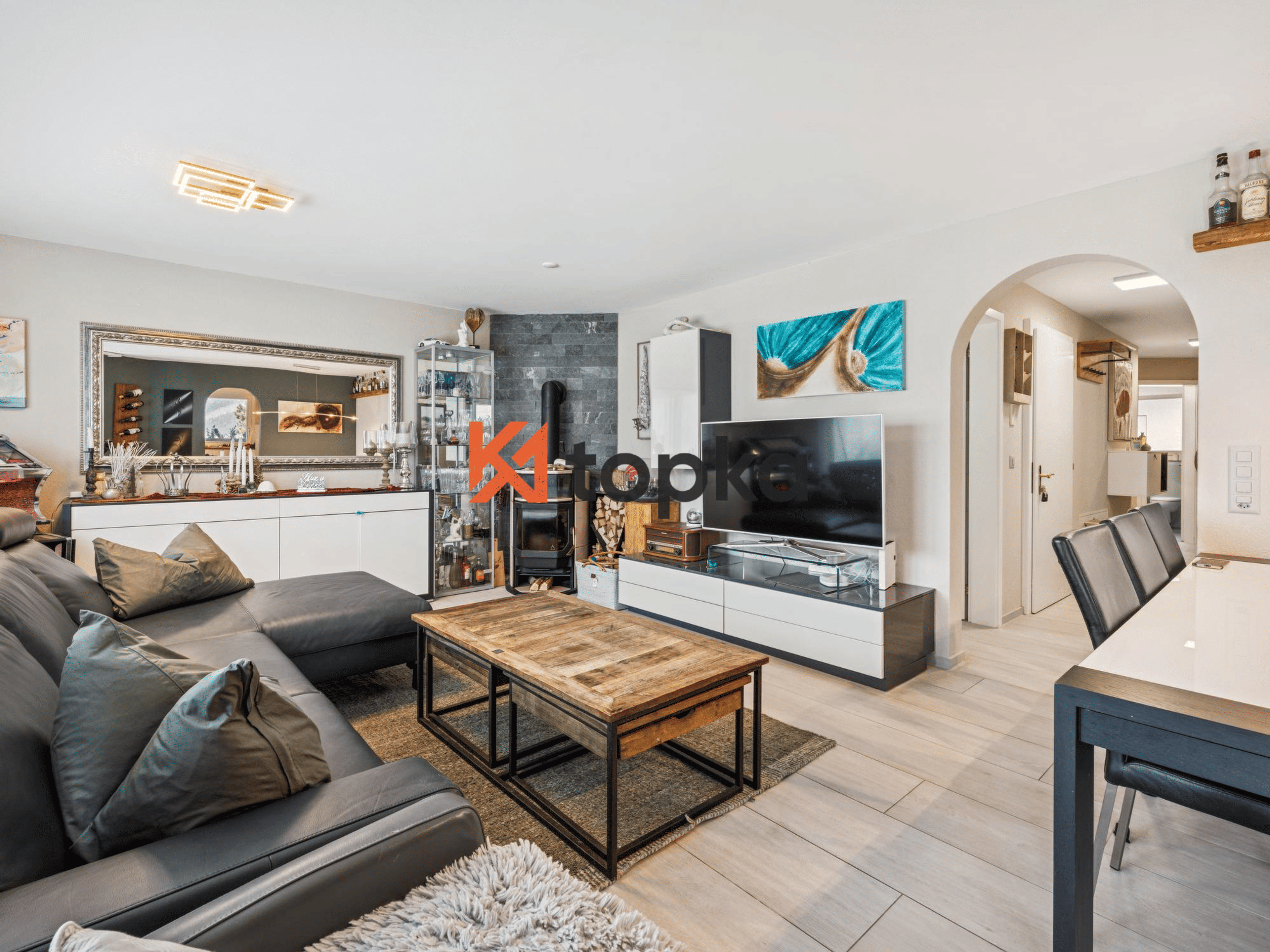 4½-Zimmer-Wohnung mit See - und Bergsicht - Bild 4