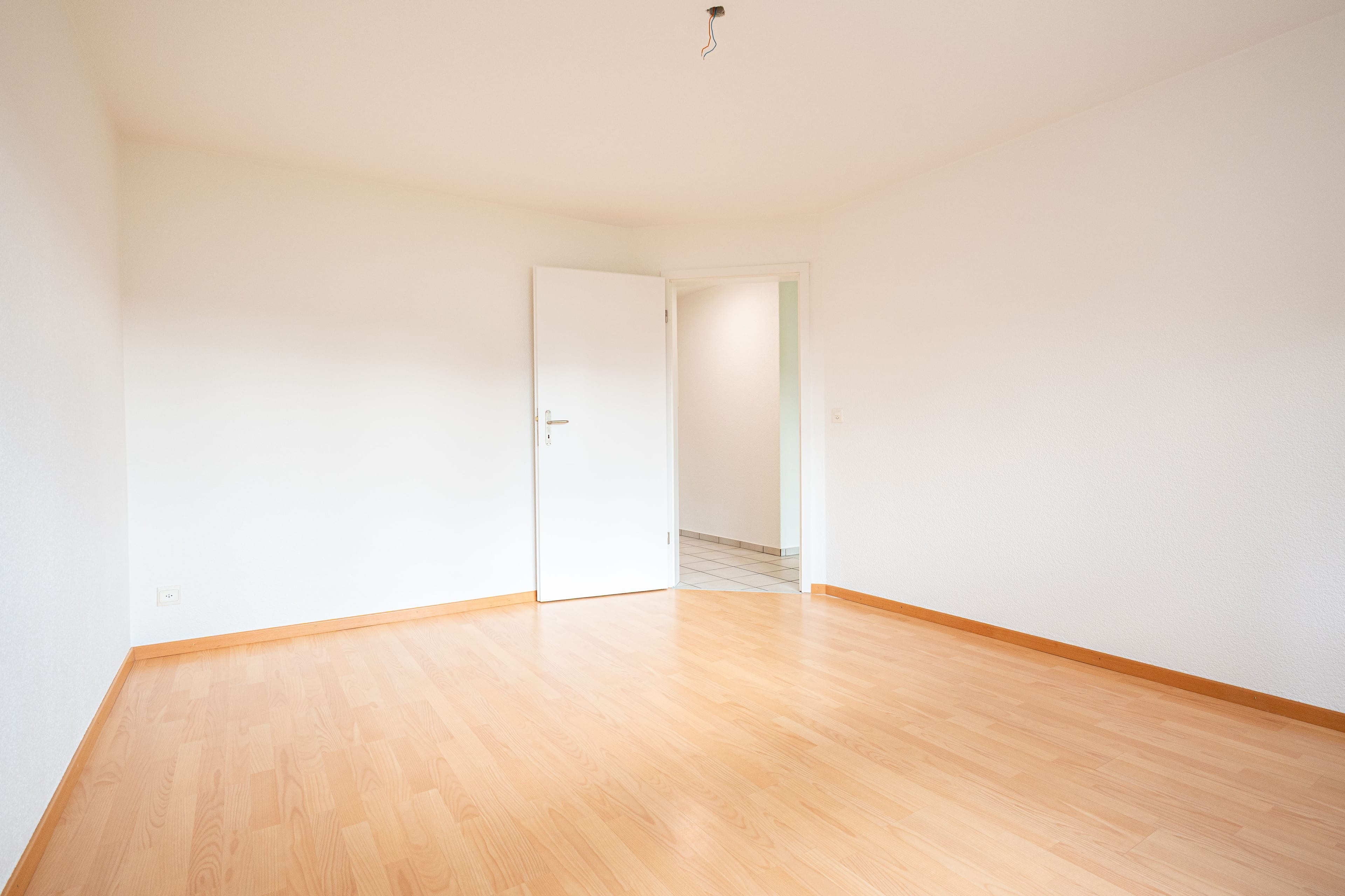 Sonnige 2.5-Zimmer-Wohnung mit Balkon in Toffen mieten - Bild 6