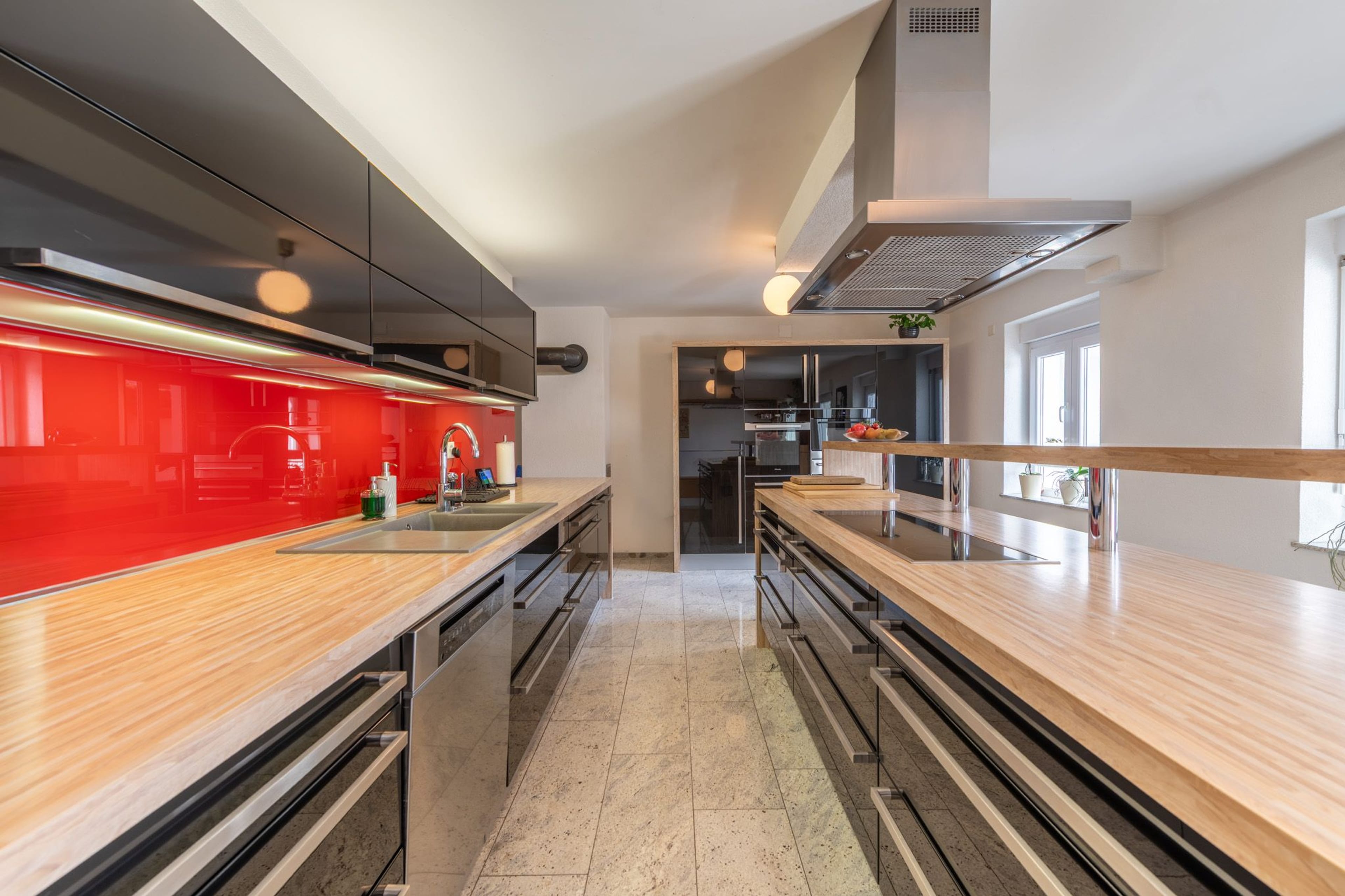 Ein Zuhause zum Wohlfühlen: Stilvoll wohnen mit viel Platz - 6