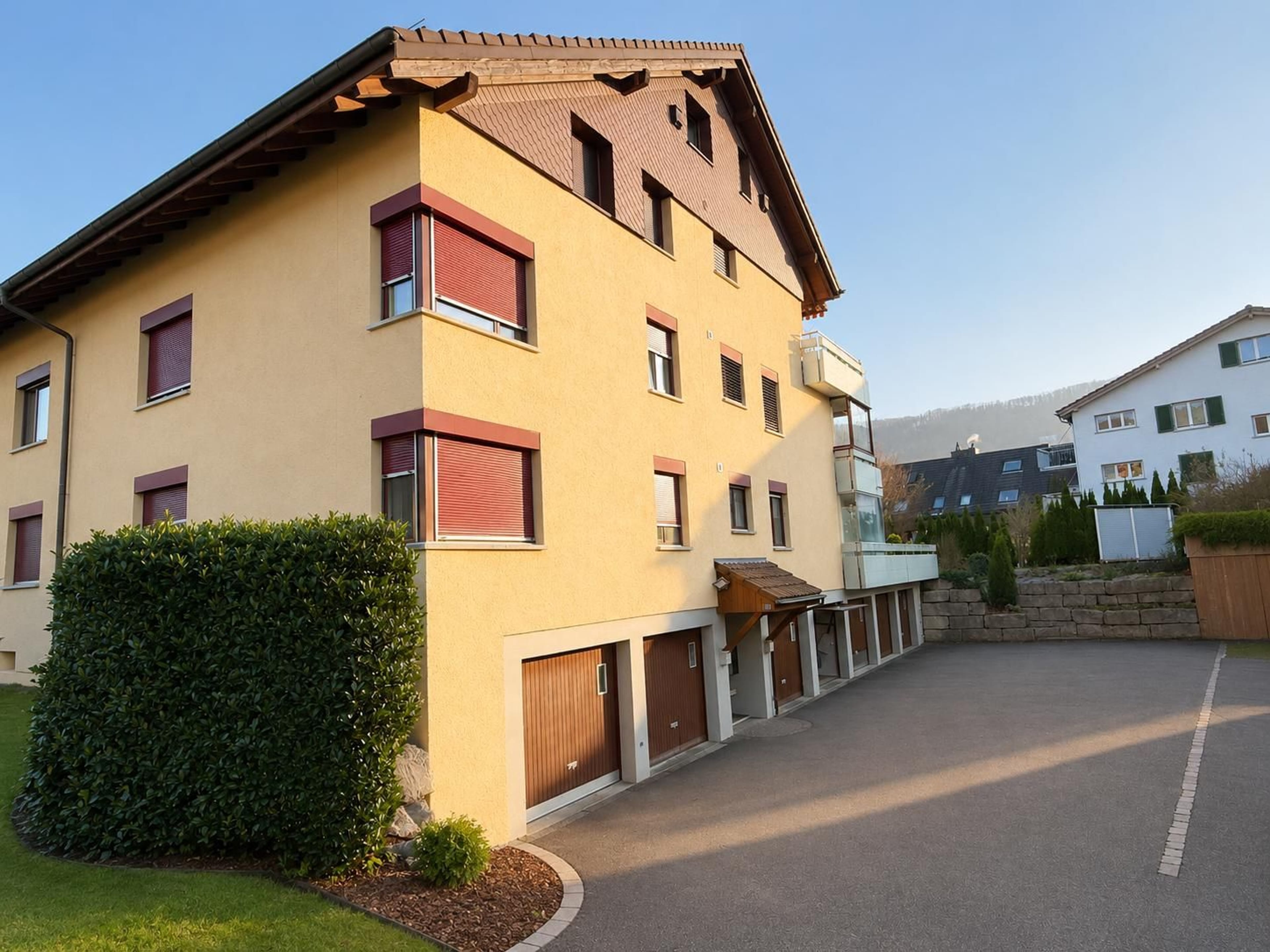 Helle 4.5-Zimmerwohnung mit Balkon und Aussicht in Schöfflisdorf - Bild 8