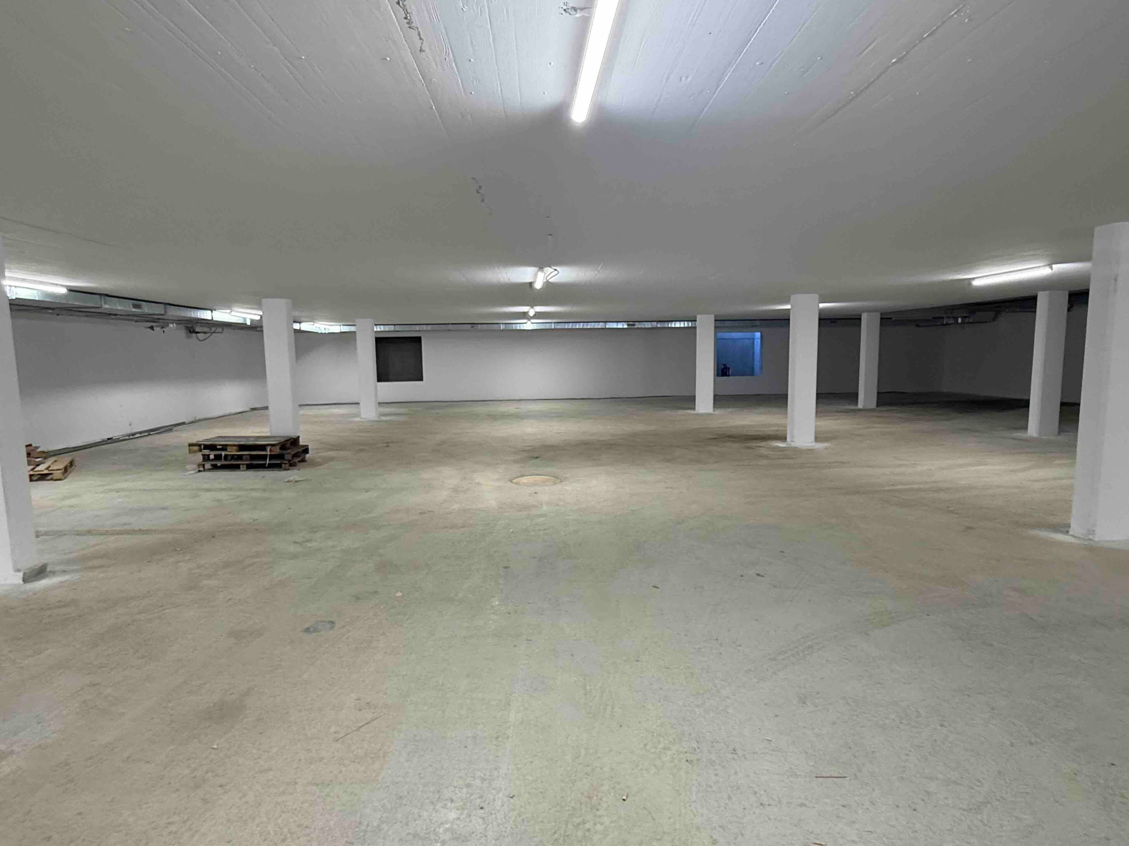 3.5-Zimmer-Neubau mit 20 m² Balkon, ruhig & sonnig - Bild 8
