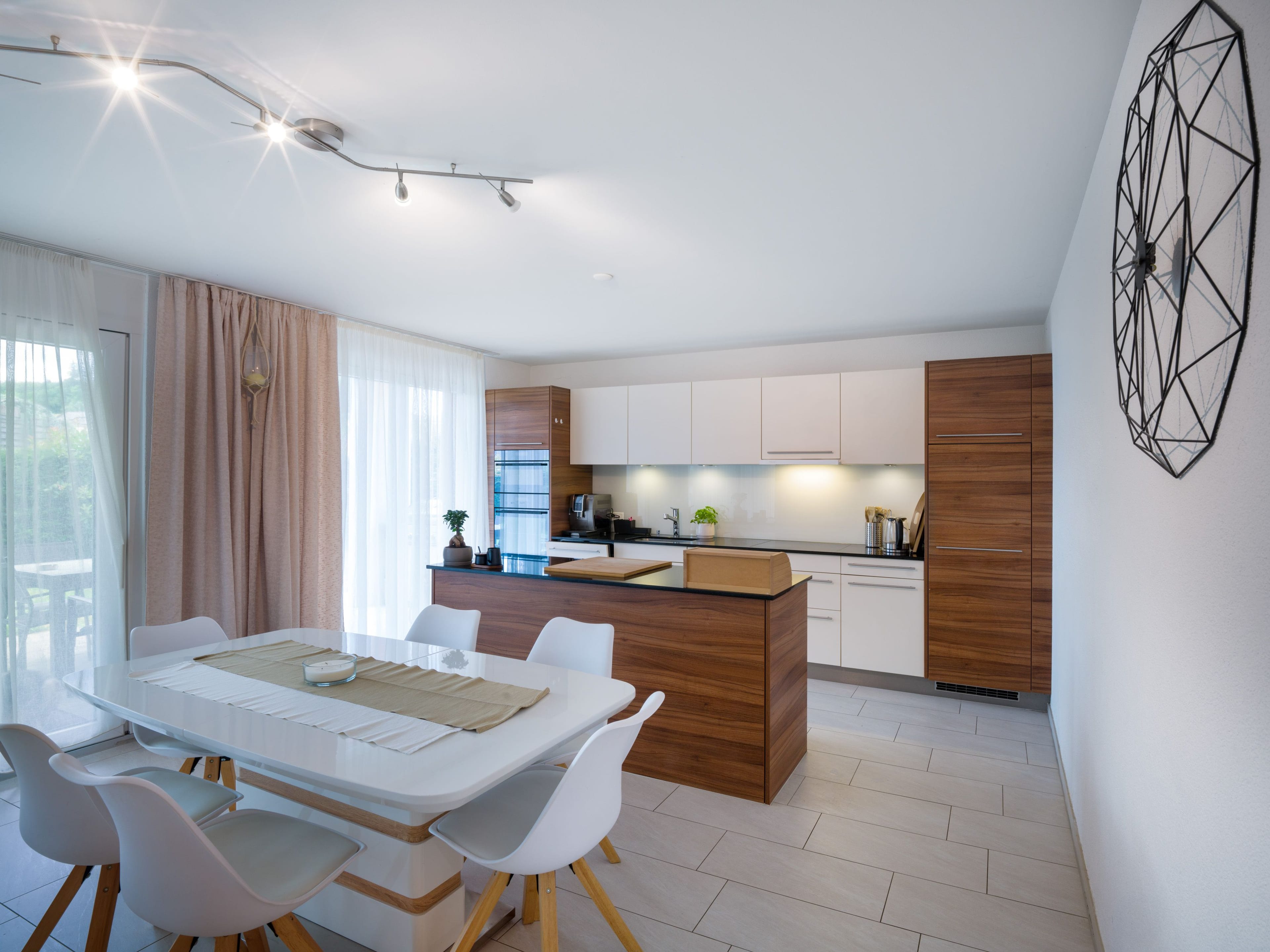 4.5 Zimmer-Gartenwohnung mit eigenem Gartenanteil in Fischbach-Göslikon - 14