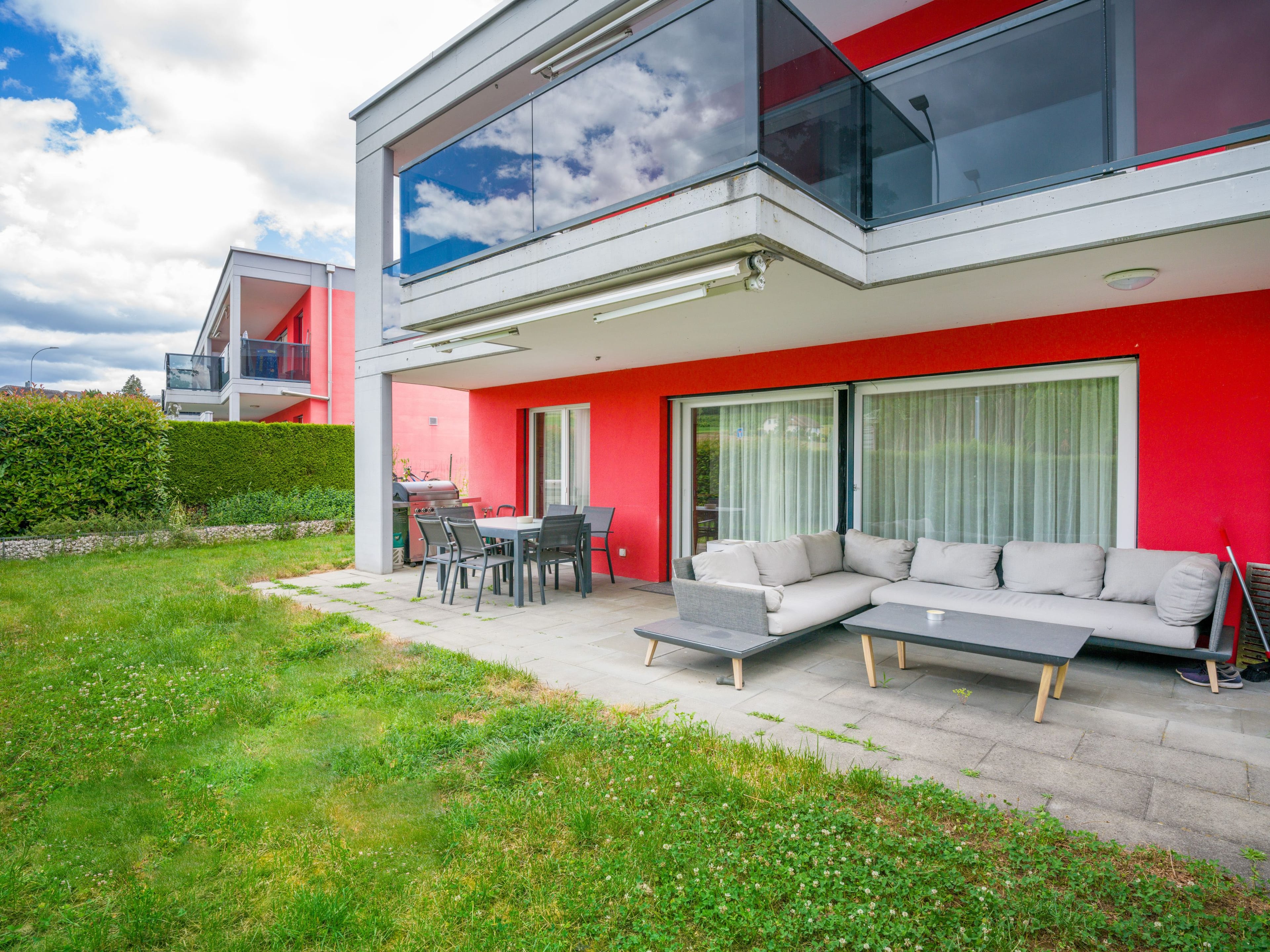 4.5 Zimmer-Gartenwohnung mit eigenem Gartenanteil in Fischbach-Göslikon - 10