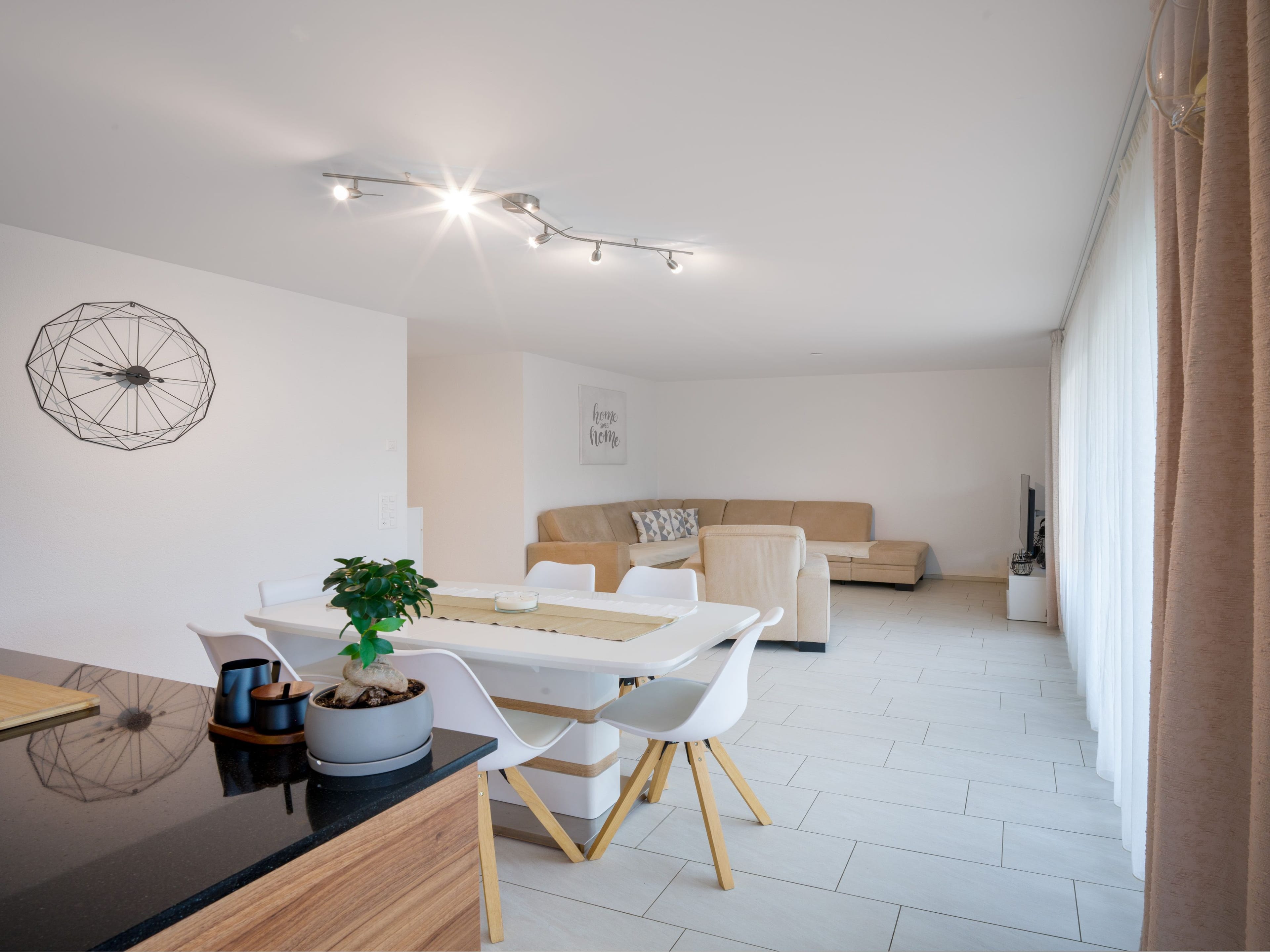 4.5 Zimmer-Gartenwohnung mit eigenem Gartenanteil in Fischbach-Göslikon - 13