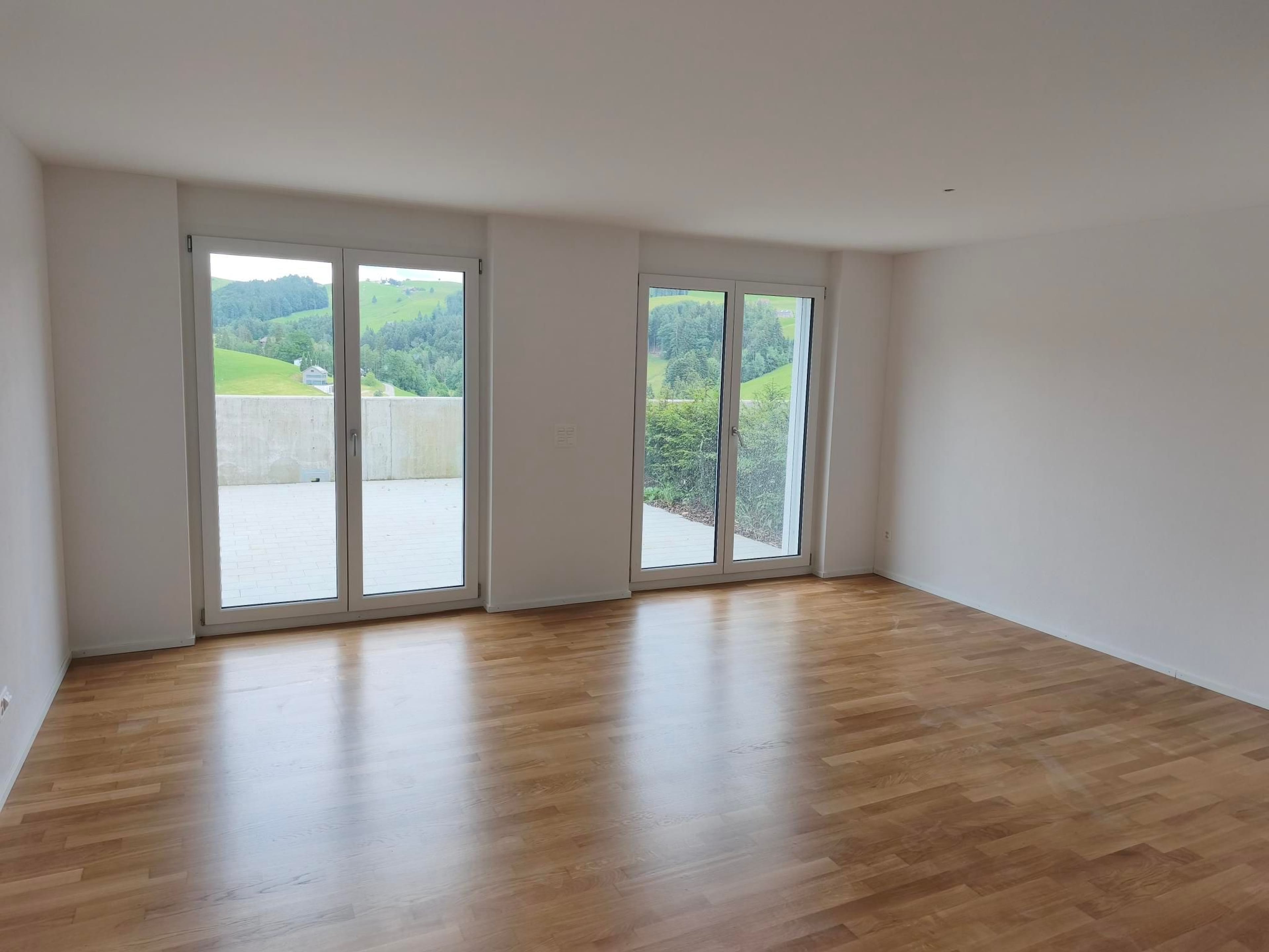 6.5-Zi. Reihenendhaus mit Säntisblick in Dicken - 2