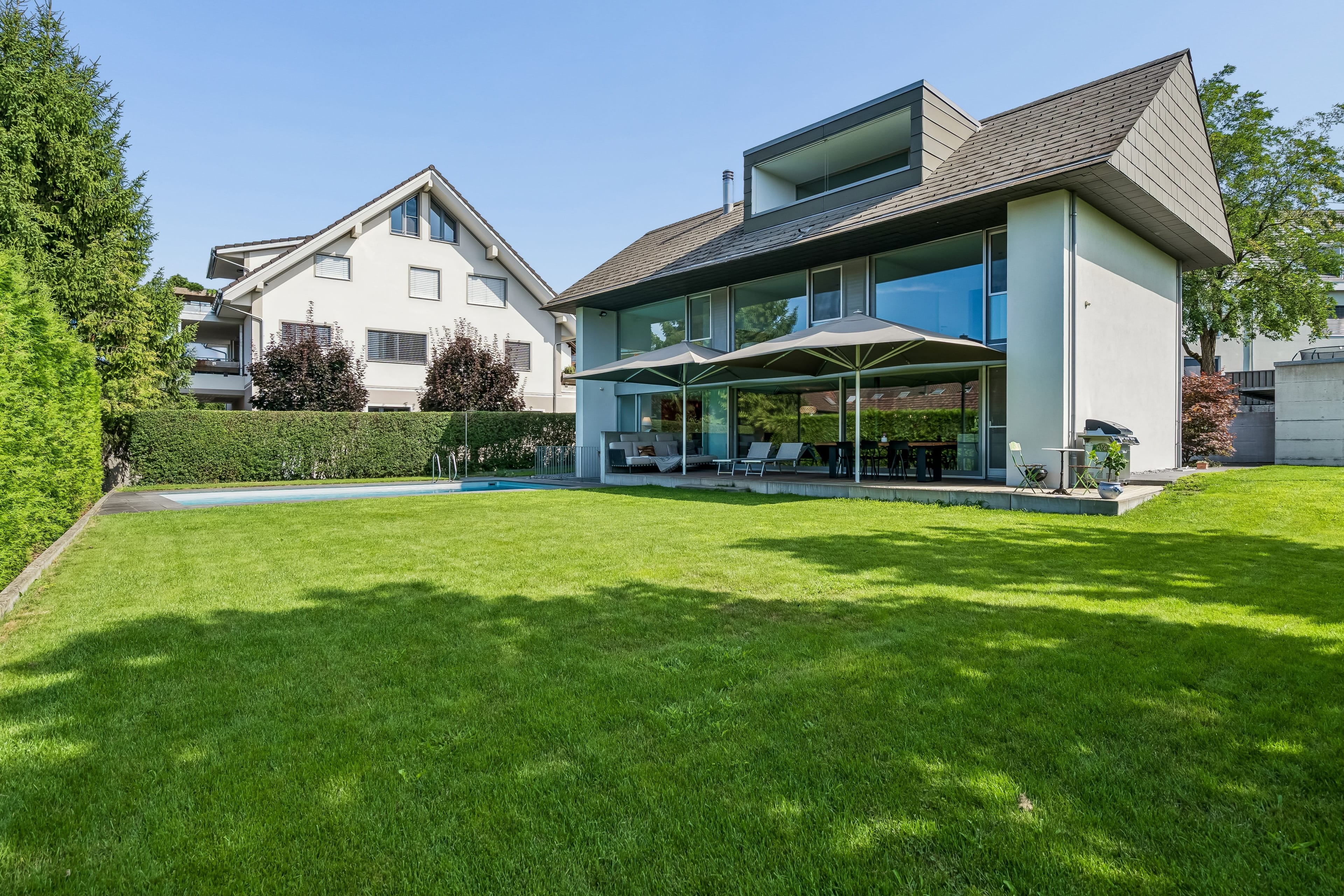 Wohnen wie im Ferienresort – Architektenhaus mit Pool und Garten - 38
