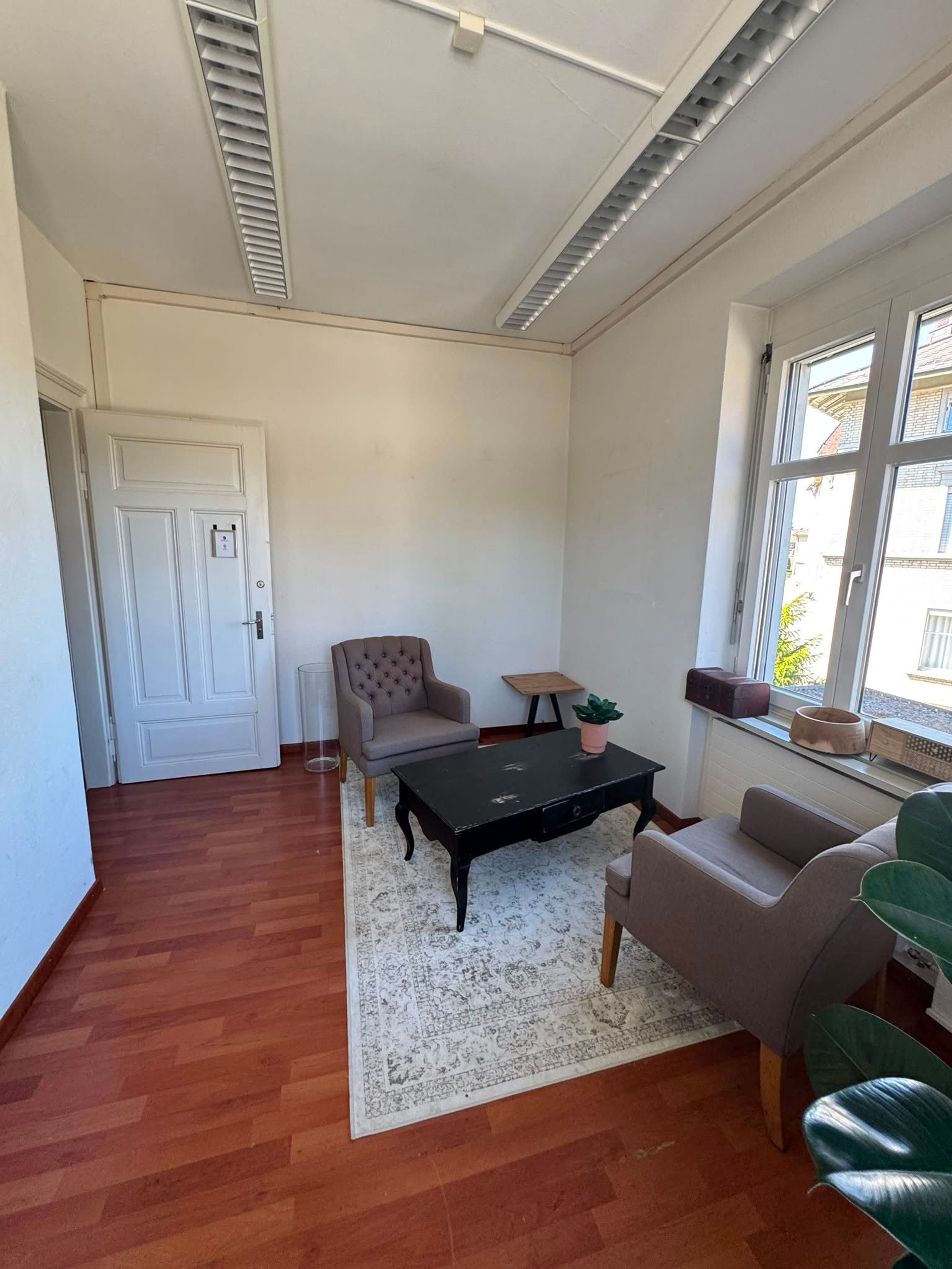 11 m² Büro zur Miete - Stadtvilla, zentral in Winterthur - 10