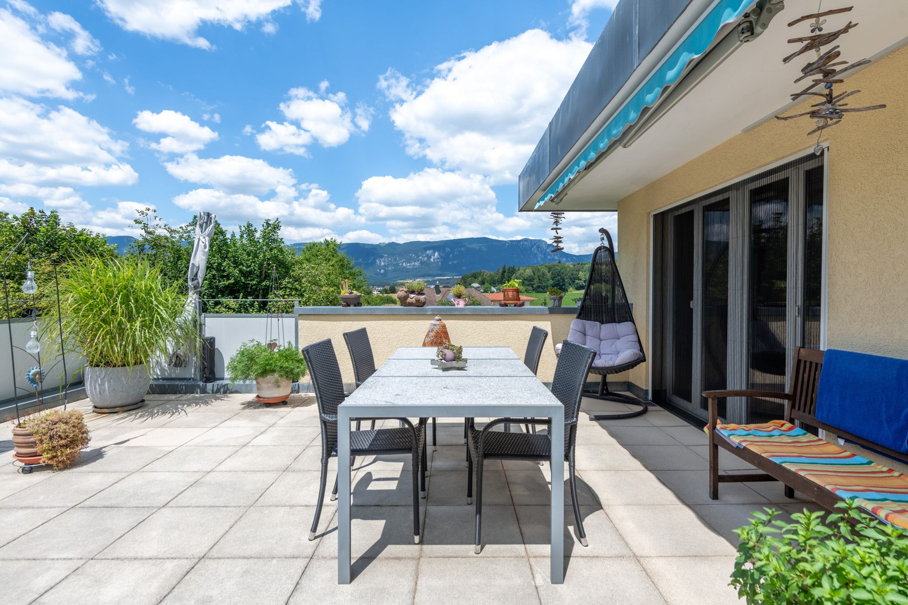 Attikawohnung mit traumhafter Terrasse, Lift und Jurablick - 14
