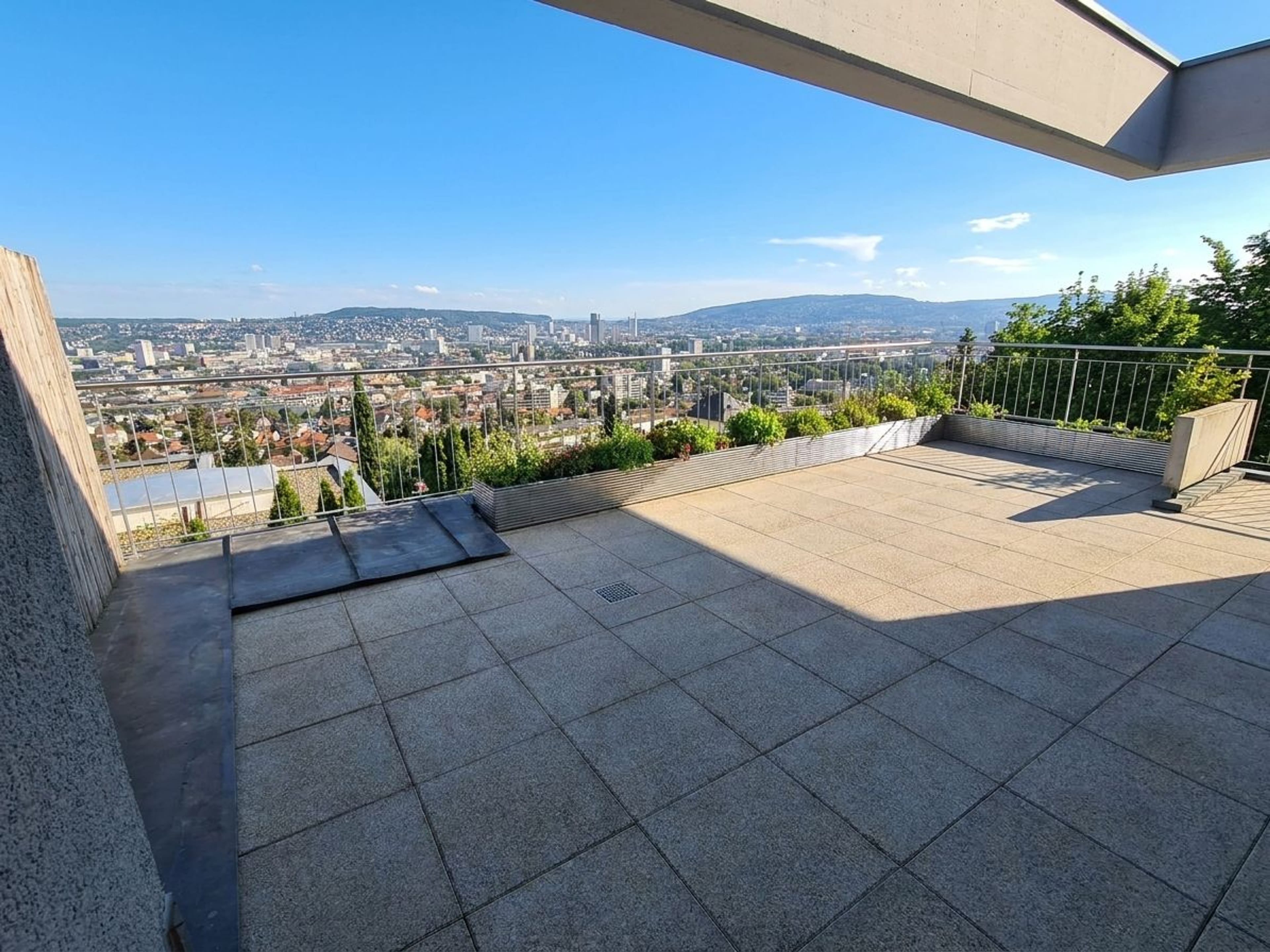 2.5-Zi. Terrassenwohnung mit Weitsicht kaufen in Zürich - 4