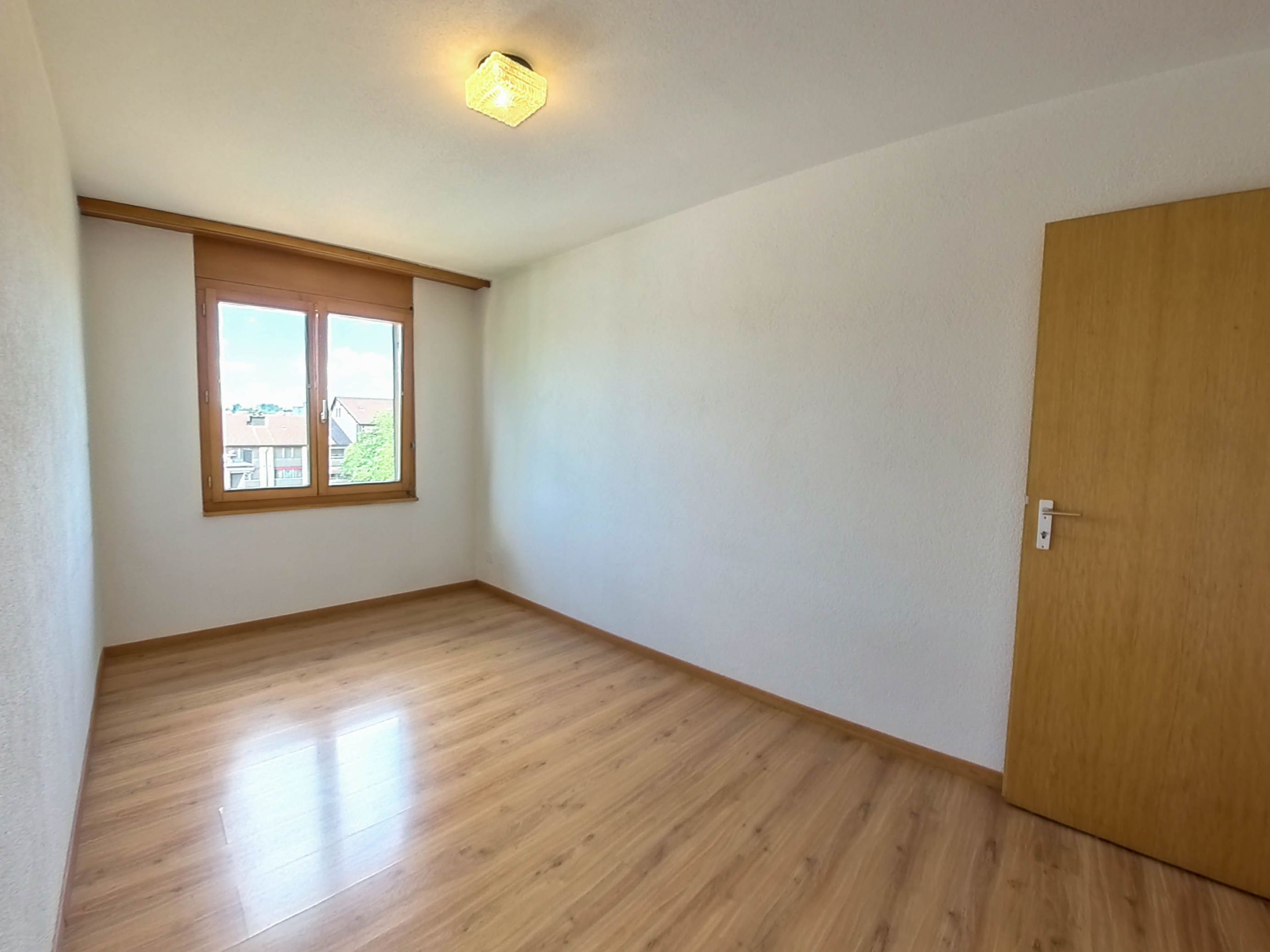 Zentral wohnen in Wohlen: Helle 3½-Zimmer-Wohnung mit Balkon - 10