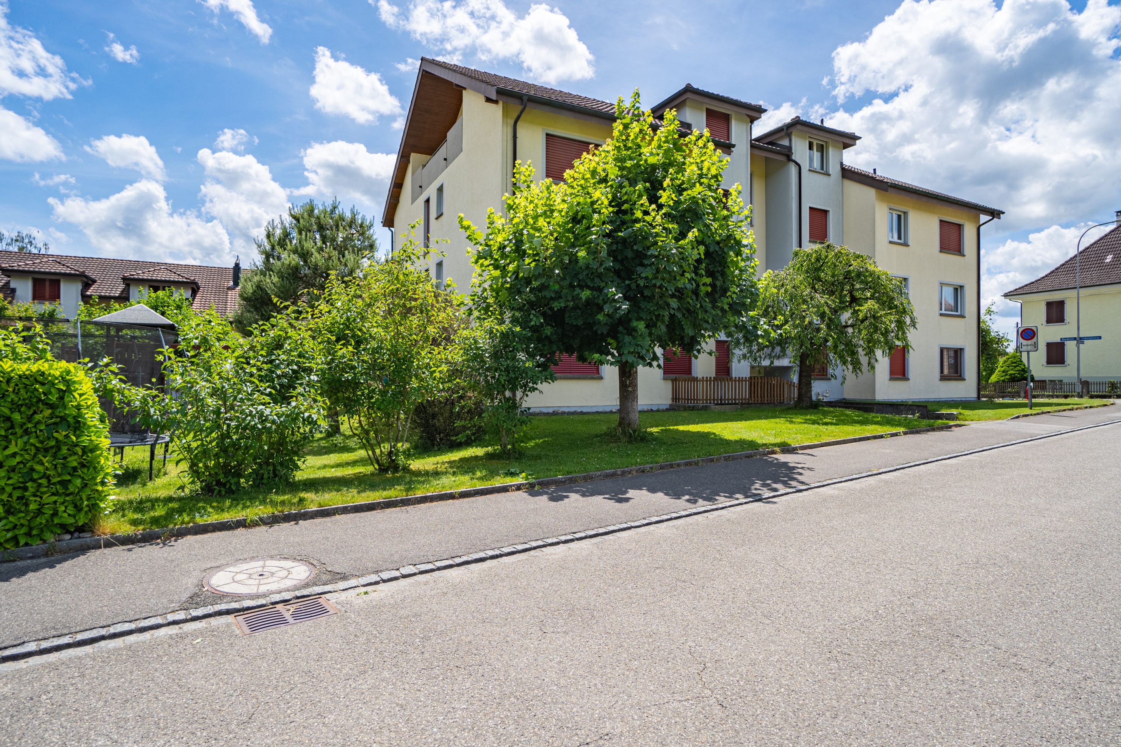 4.5-Zimmerwohnung mit Balkon in ruhiger Lage - 3