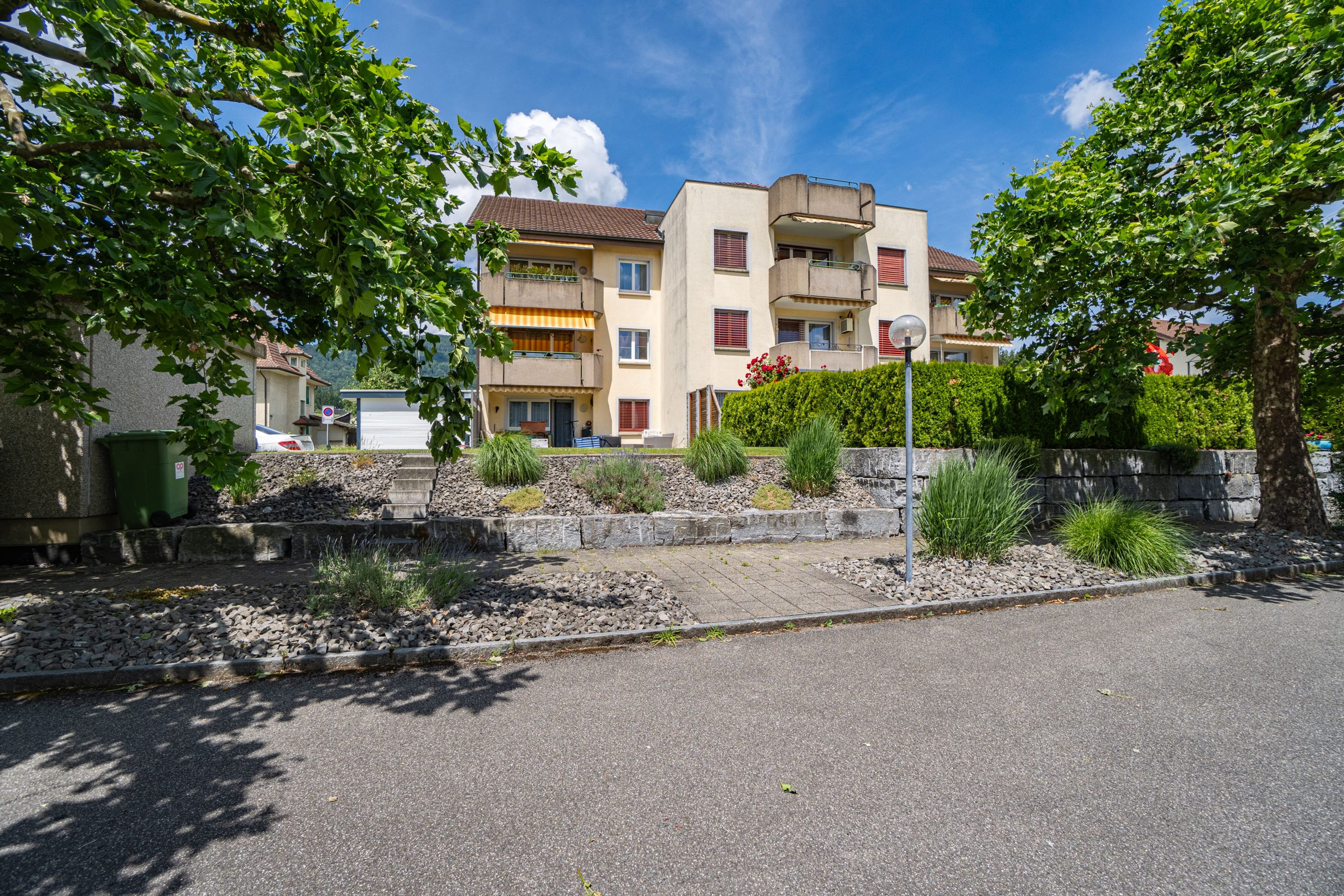 4.5-Zimmerwohnung mit Balkon in ruhiger Lage - 4