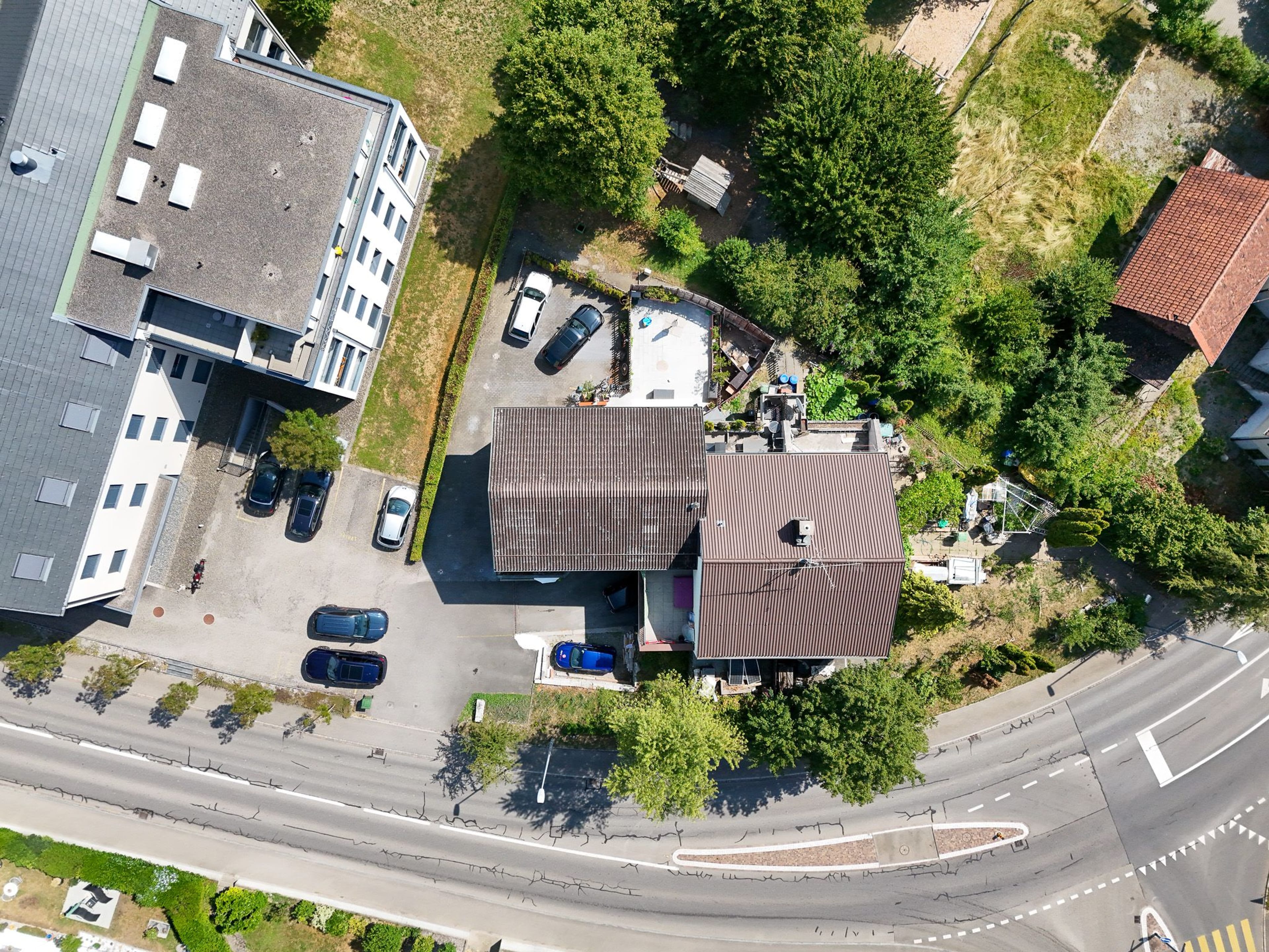 Doppeleinfamilienhaus mit 2 Wohnungen in Auw kaufen - 33