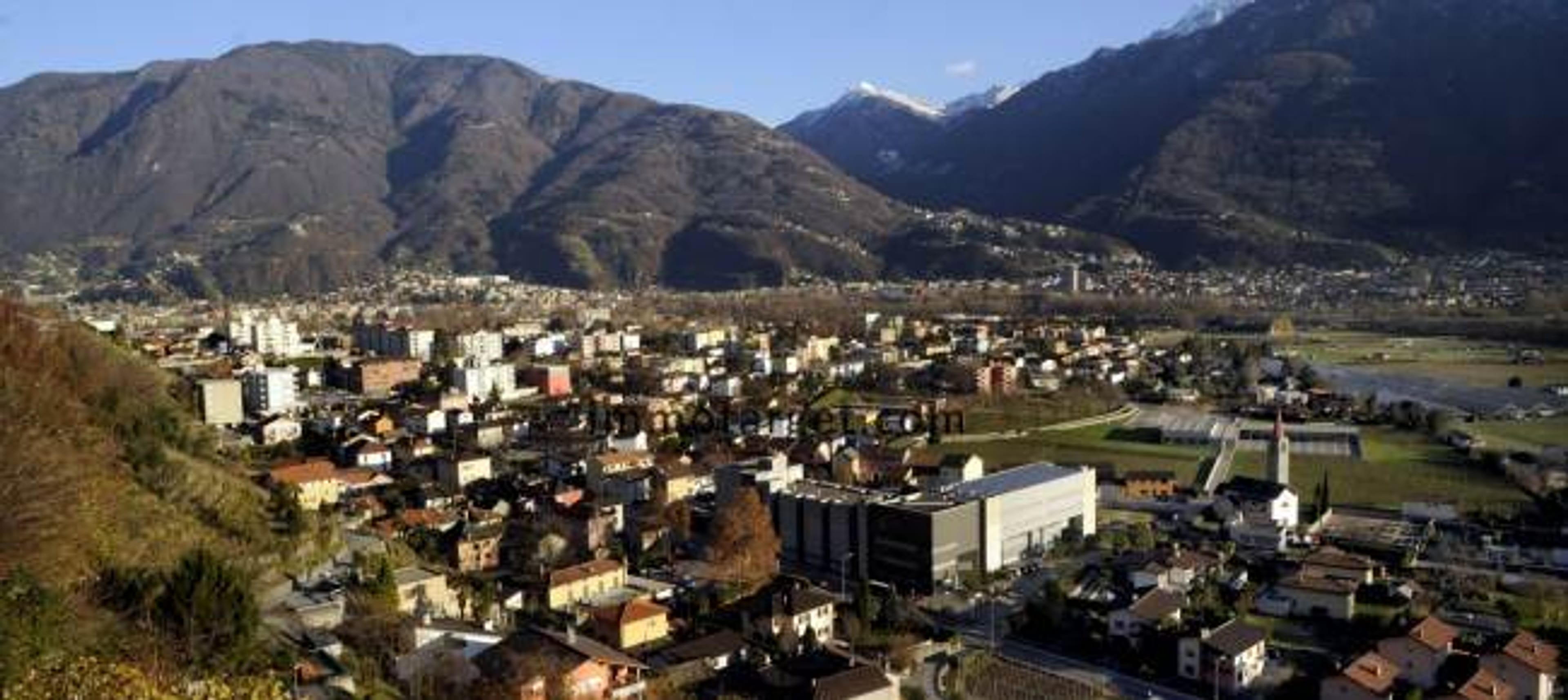 Terreno edificabile R3 con vista aperta a Sementina