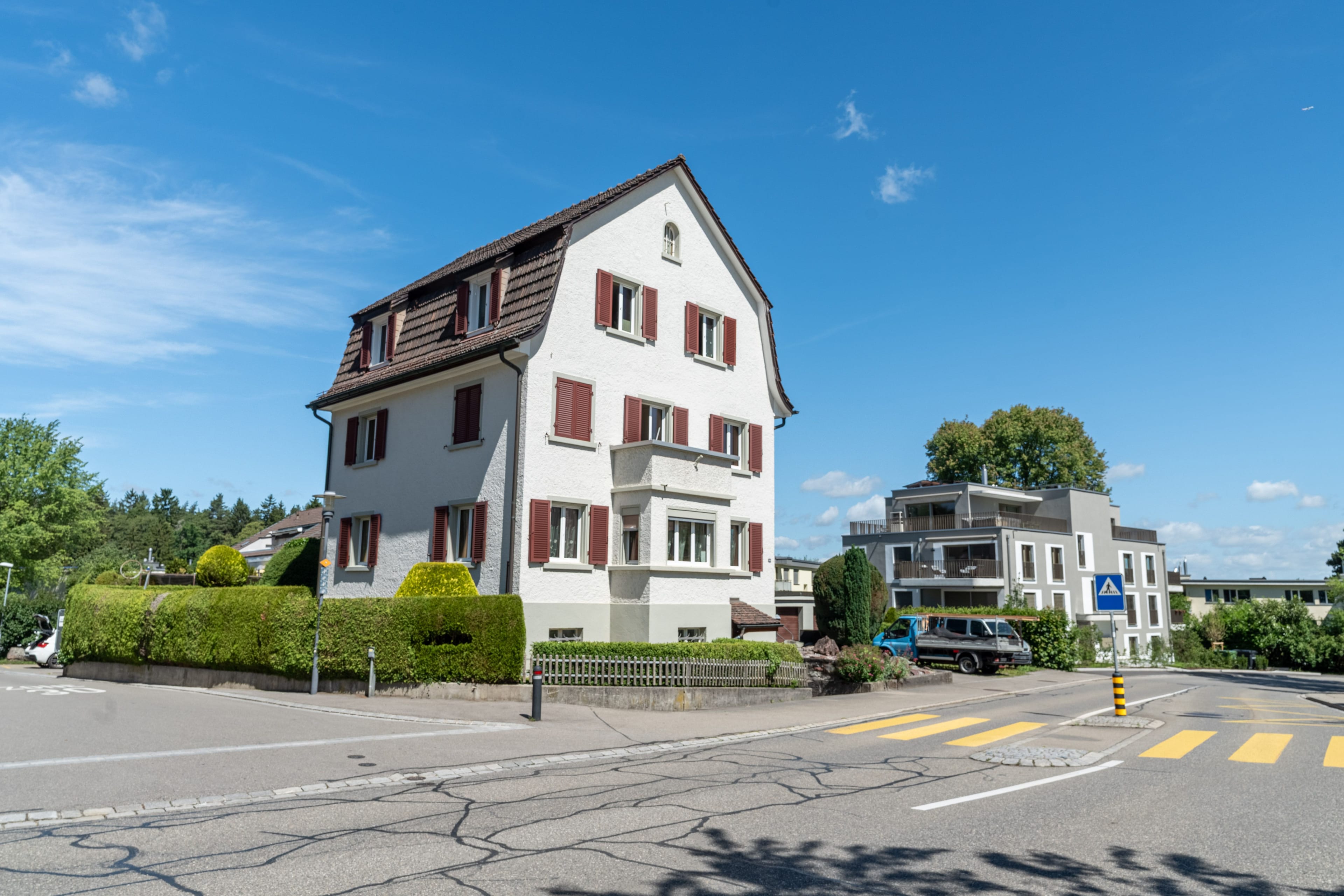 Vollvermietete Liegenschaft mit 4 Einheiten und Entwicklungspotenzial - 3.5% - Bild 1