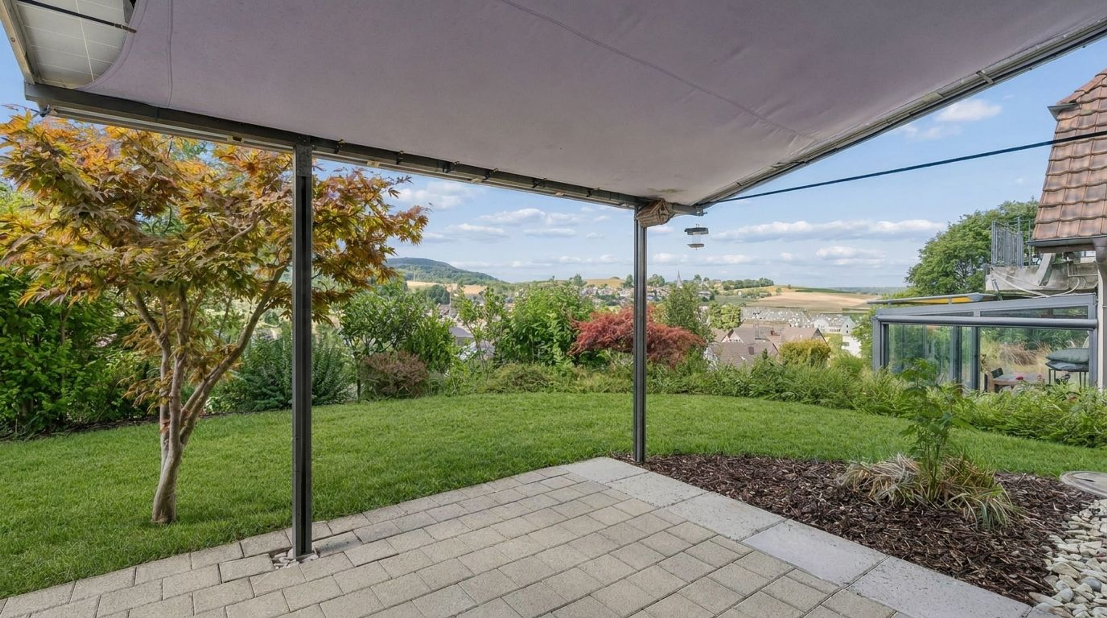 Exklusive Landhausvilla mit Türmli an sonniger Südwesthanglage, nur 30 Minuten bis Zürich HB - 20