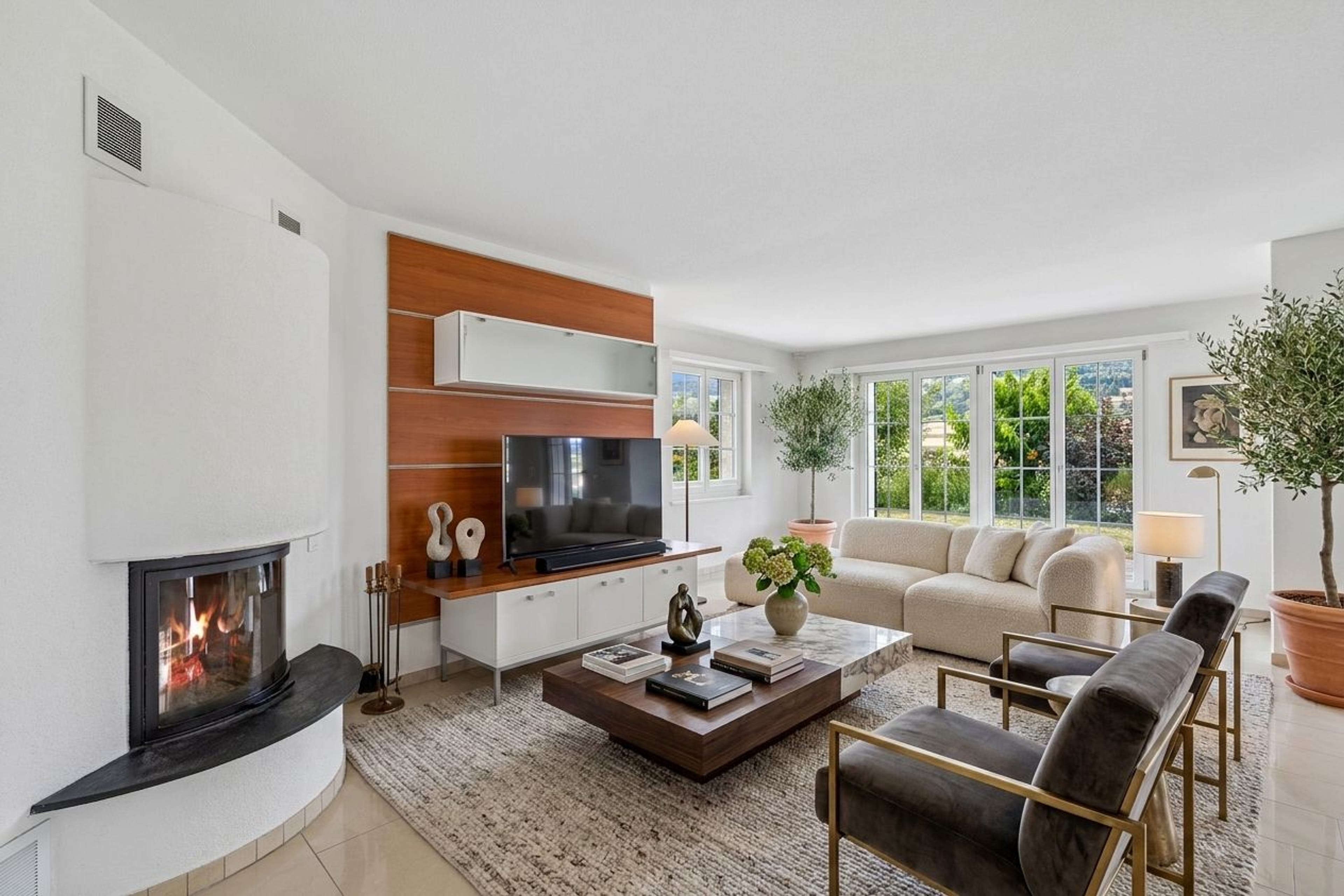 Exklusive Landhausvilla mit Türmli an sonniger Südwesthanglage, nur 30 Minuten bis Zürich HB - 5