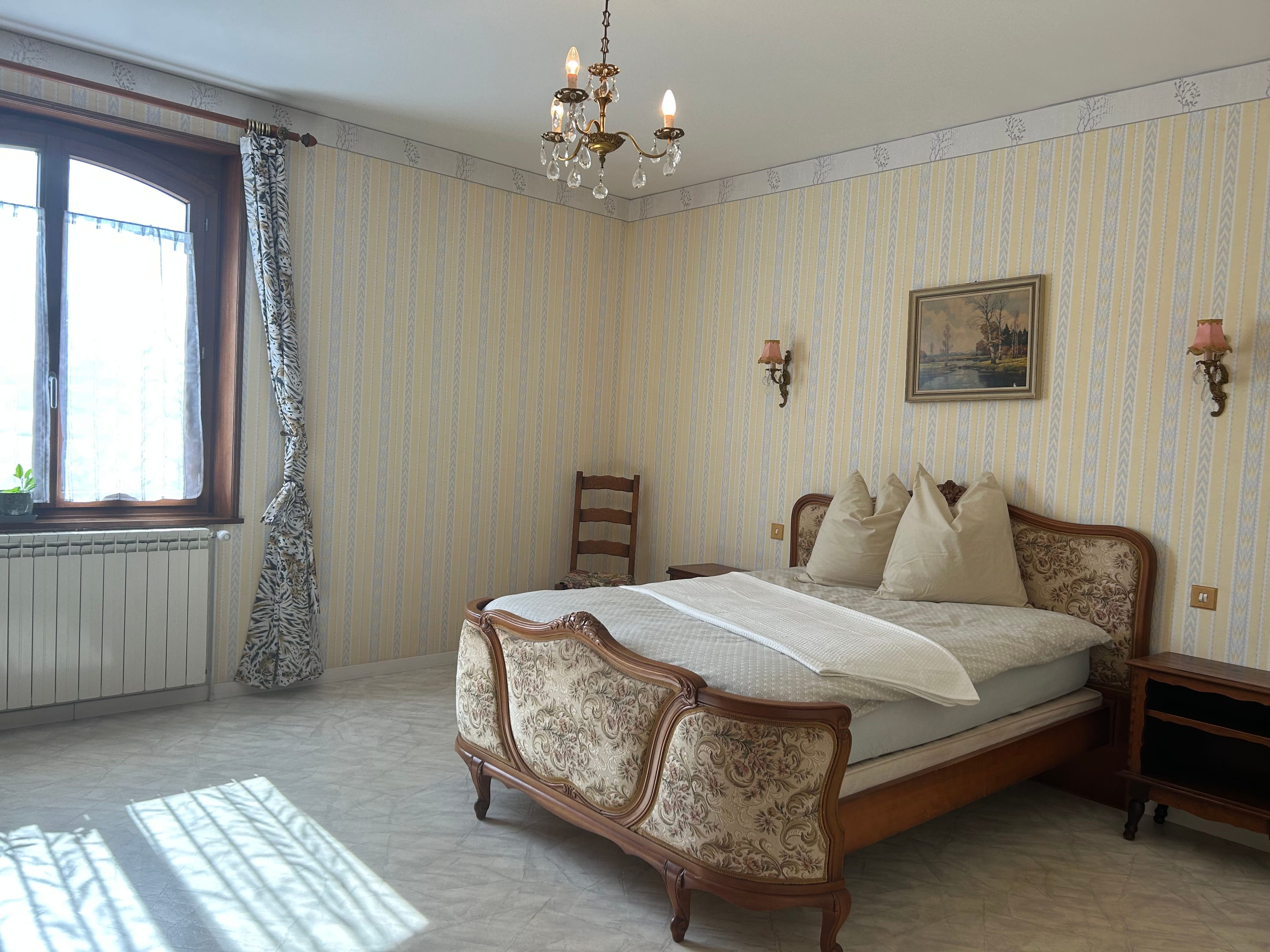 7.5-Zimmer-Landhaus mit 1 ha Grundstück in Monthureux-sur-Saône (FR) nähe Basel und Boncourt - 6