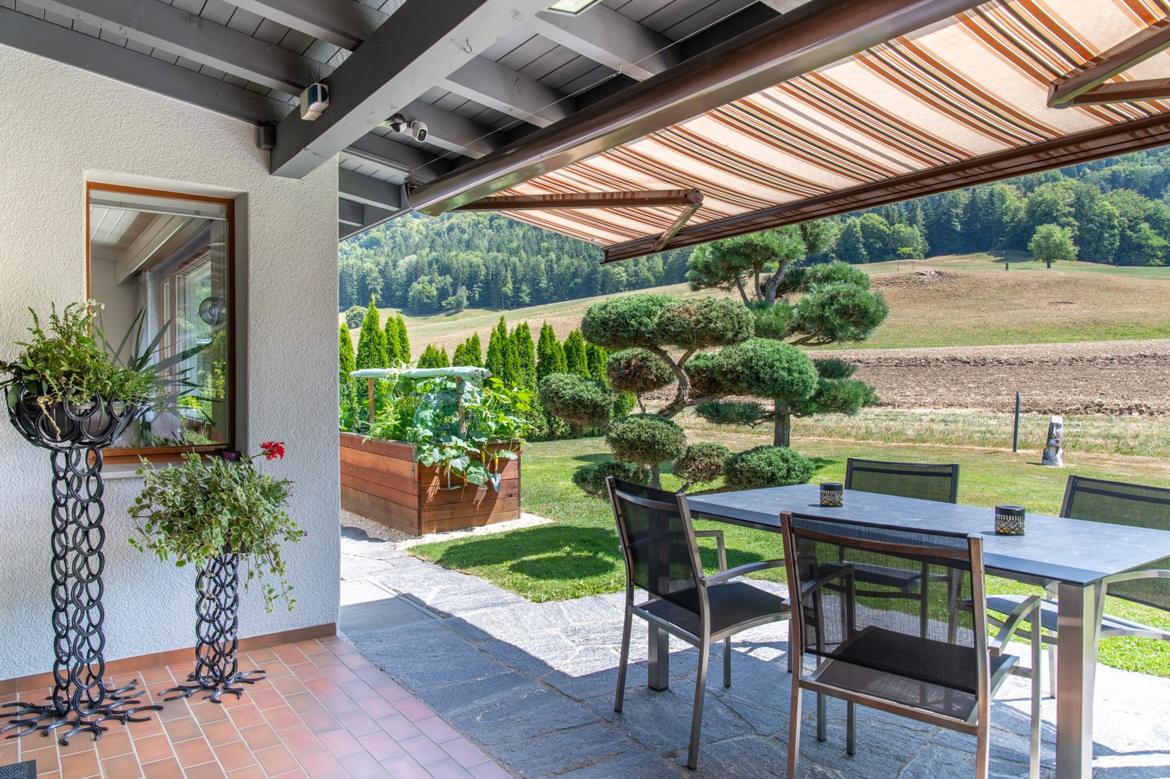 Wohnen mit Potenzial: Exklusives Zuhause mit Vielzweck-Anbau in traumhafter Lage - 11