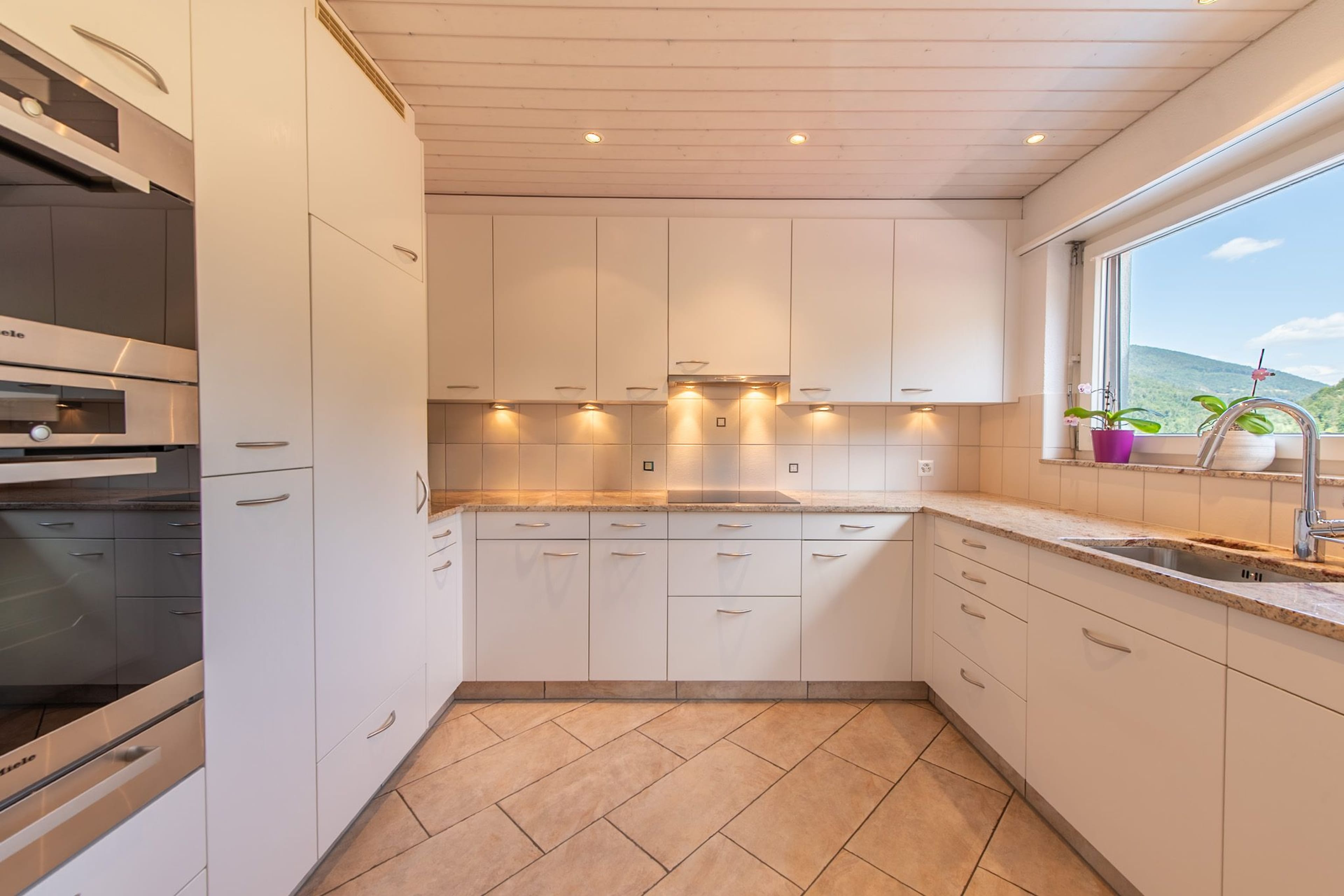 Wohnen mit Potenzial: Exklusives Zuhause mit Vielzweck-Anbau in traumhafter Lage - 5
