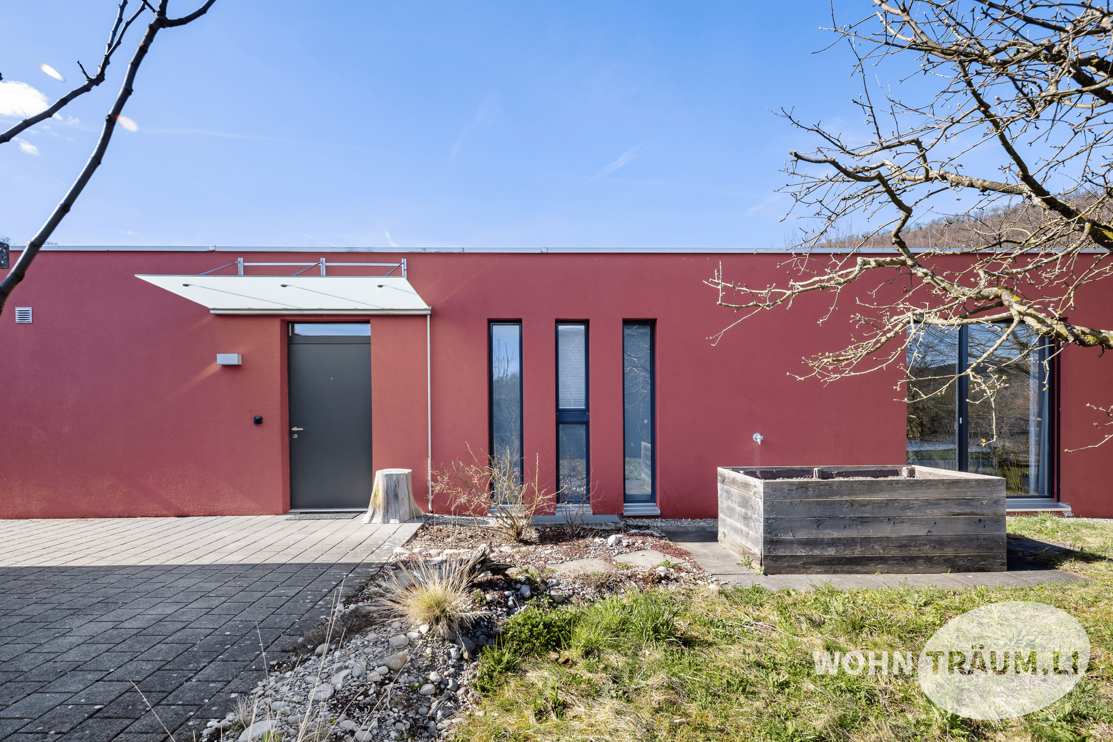Modernes 5½-Zimmer-Einfamilienhaus mit stilvollem Gartenparadies - Bild 2
