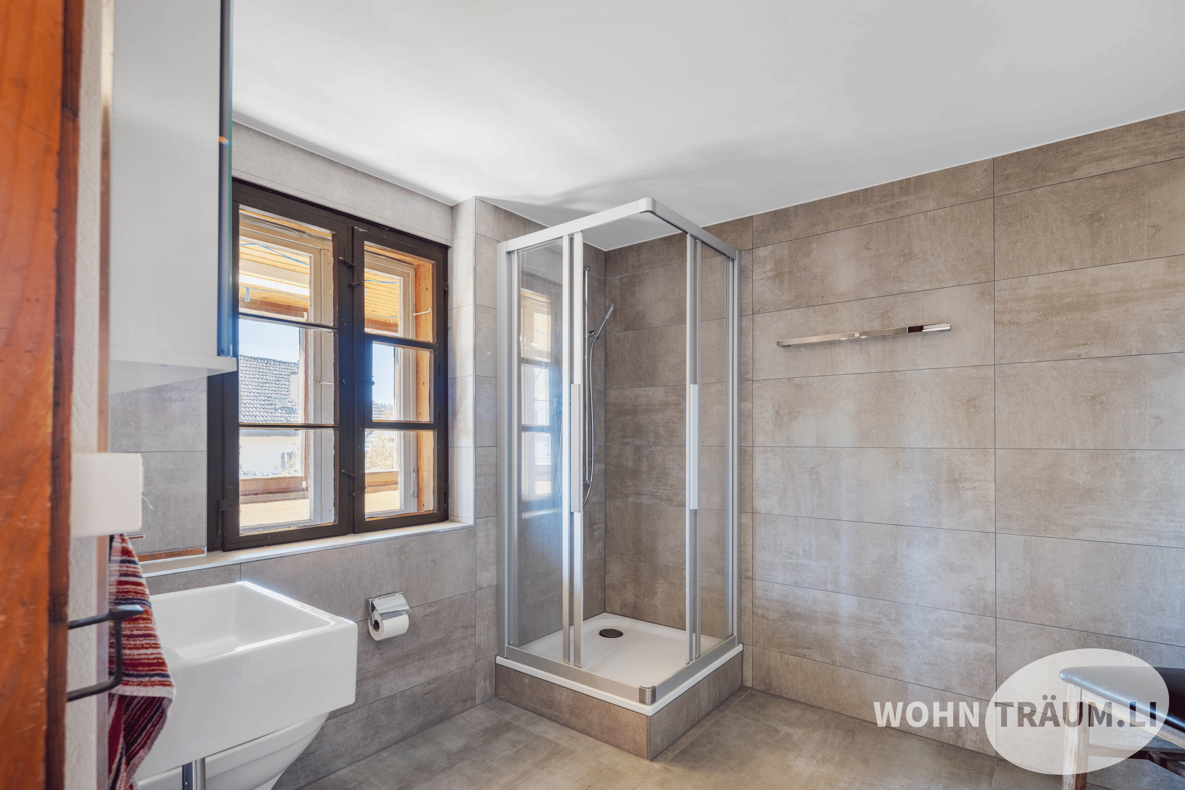 7½-Zimmer Einfamilienhaus mit Charme & Ausbaupotenzial - 12