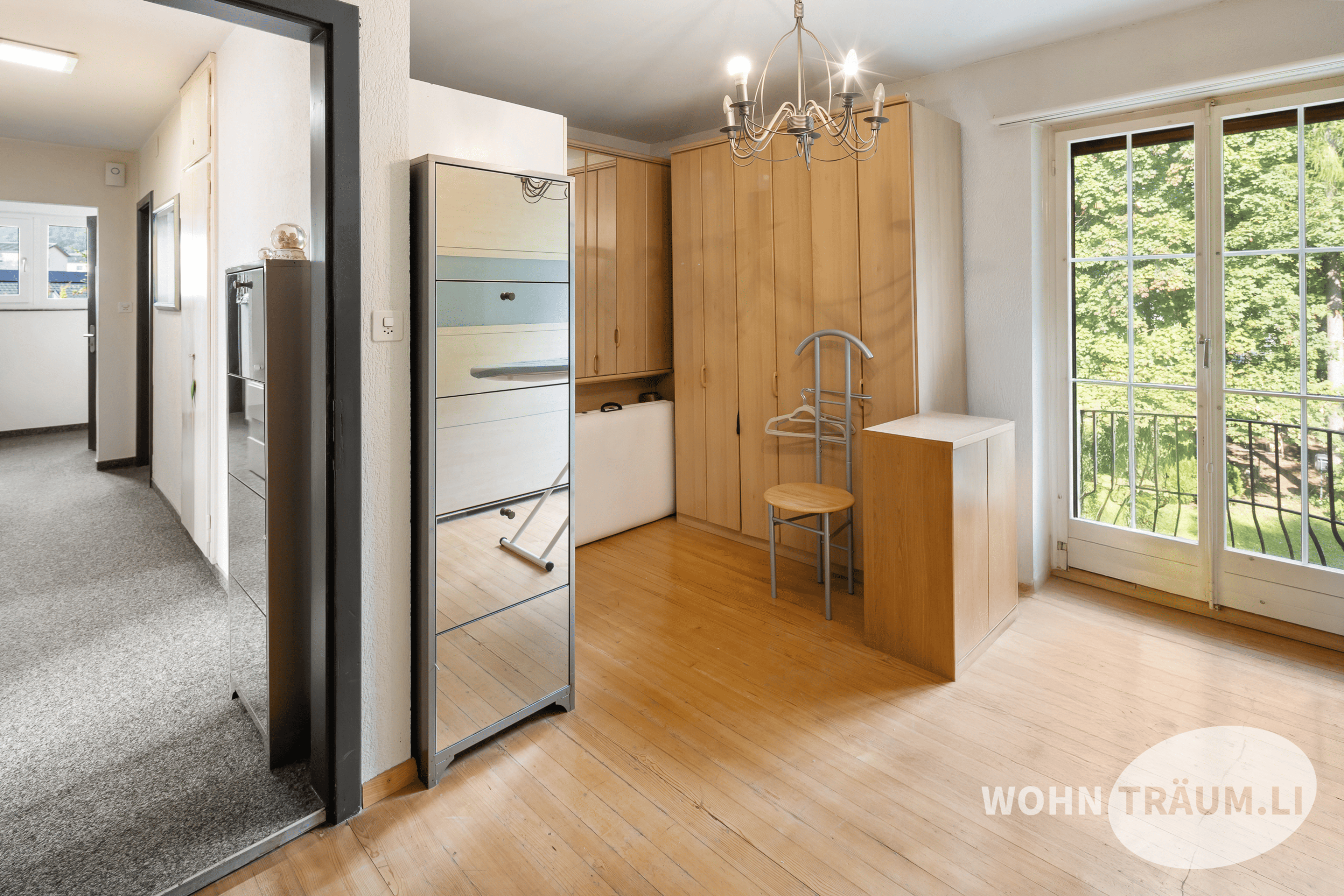 6½-Zimmer Einfamilienhaus mit Pool und Garten - 11