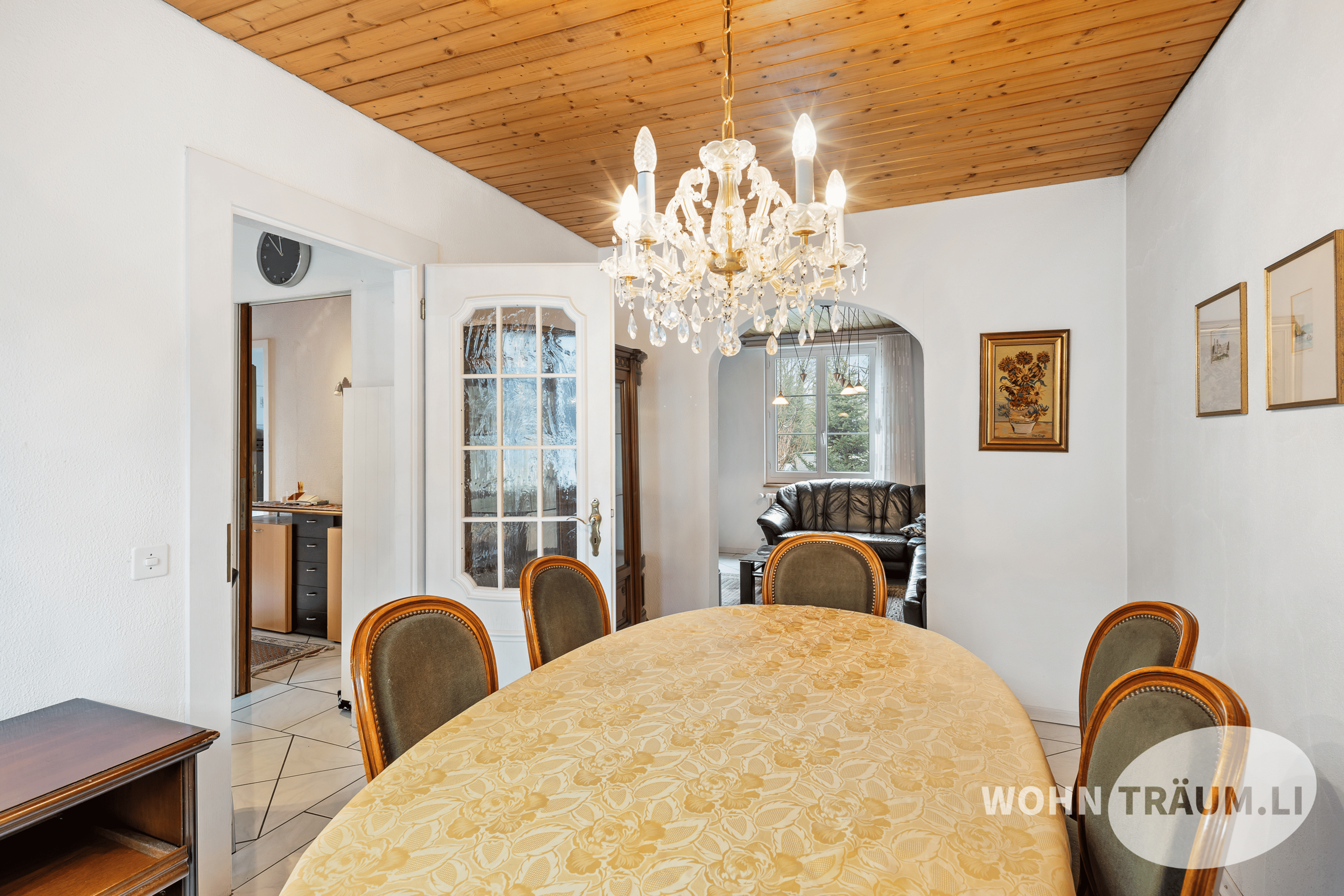 Charmantes 5-Zimmer-Einfamilienhaus mit Ausbaupotenzial in Trimbach - 9