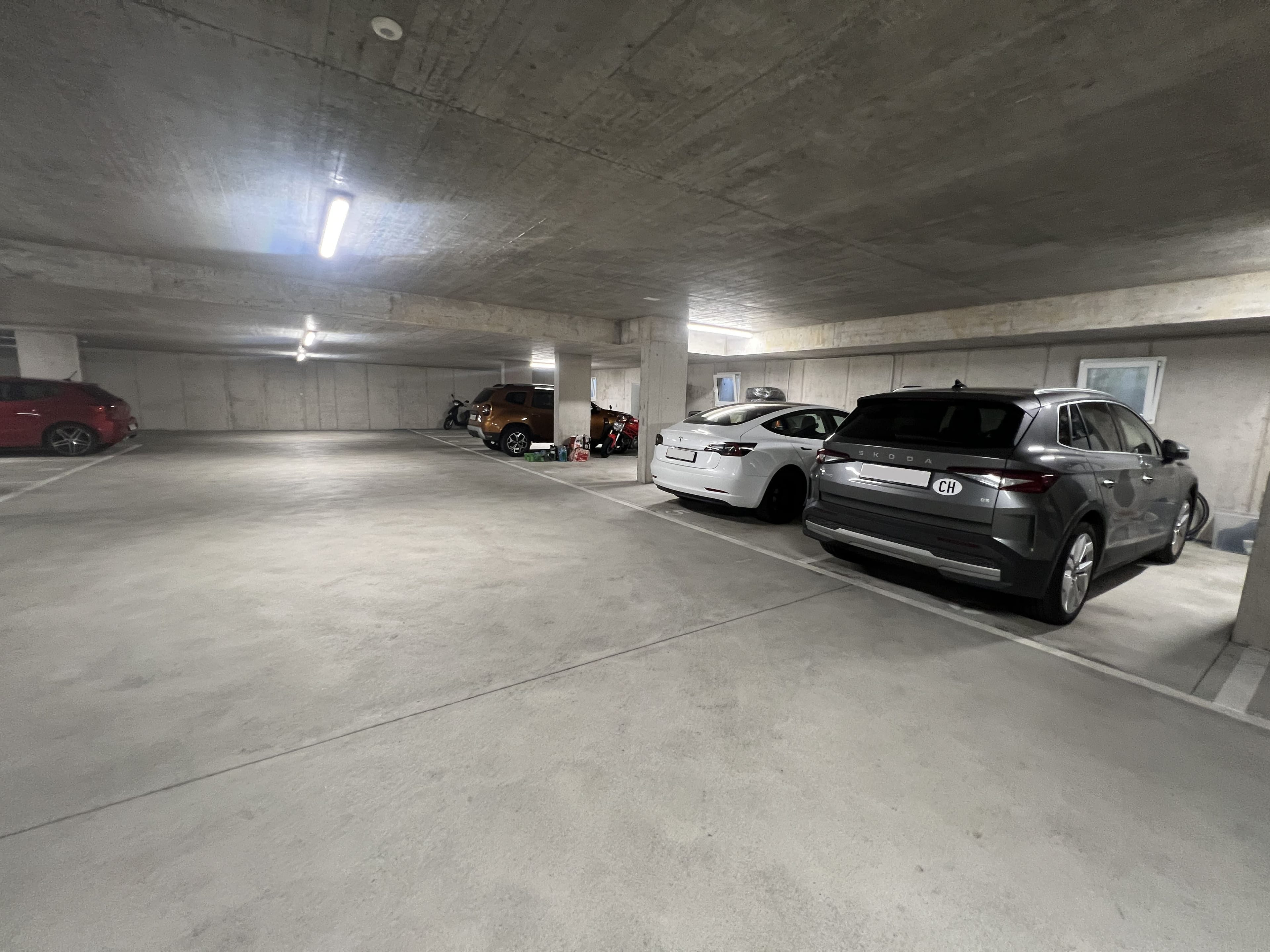 3.5 locali moderno e luminoso con loggia a Claro - 10