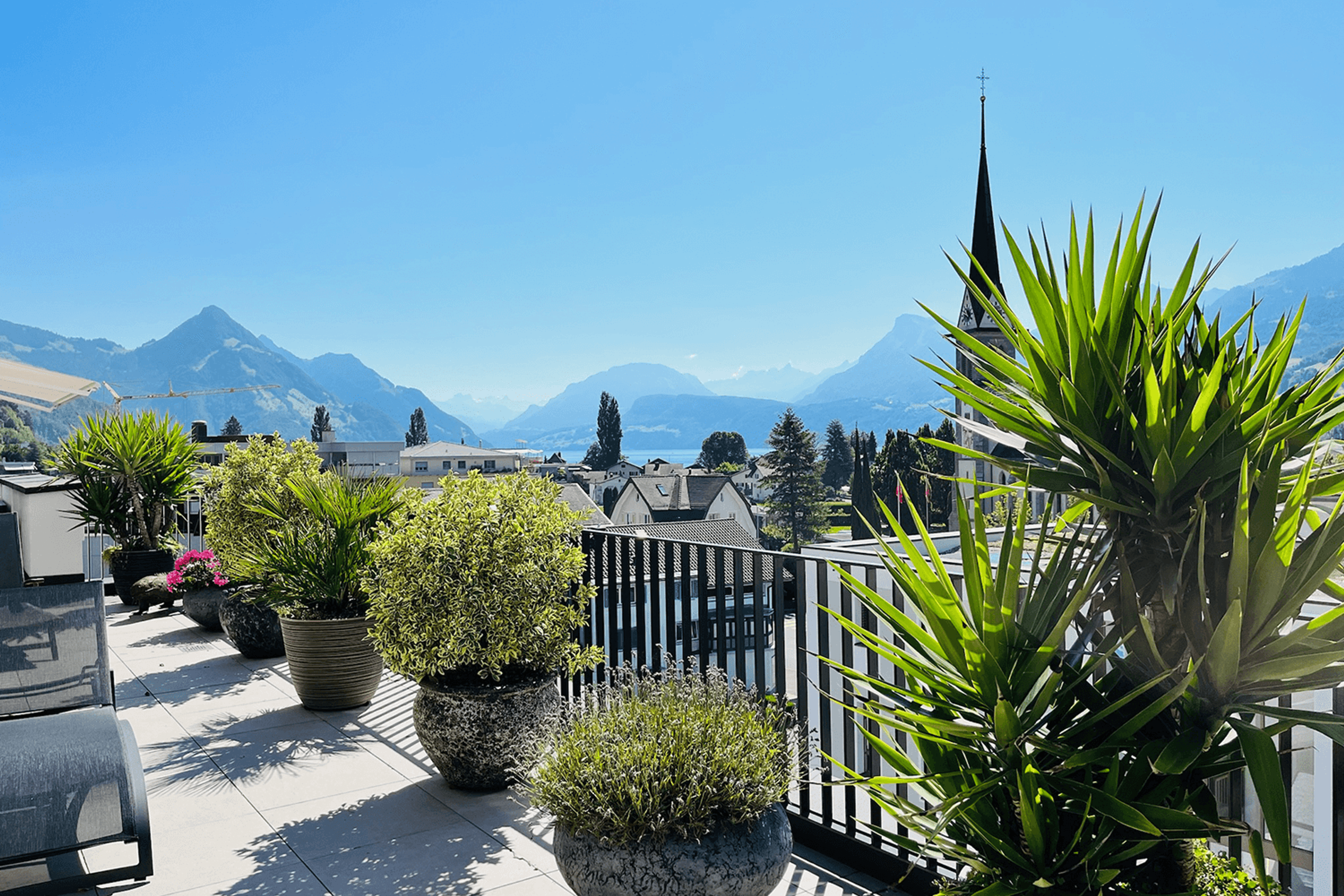 5.5-Zi. Attika mit 112 m² Süd-Terrasse in Ennetbürgen mieten - 11