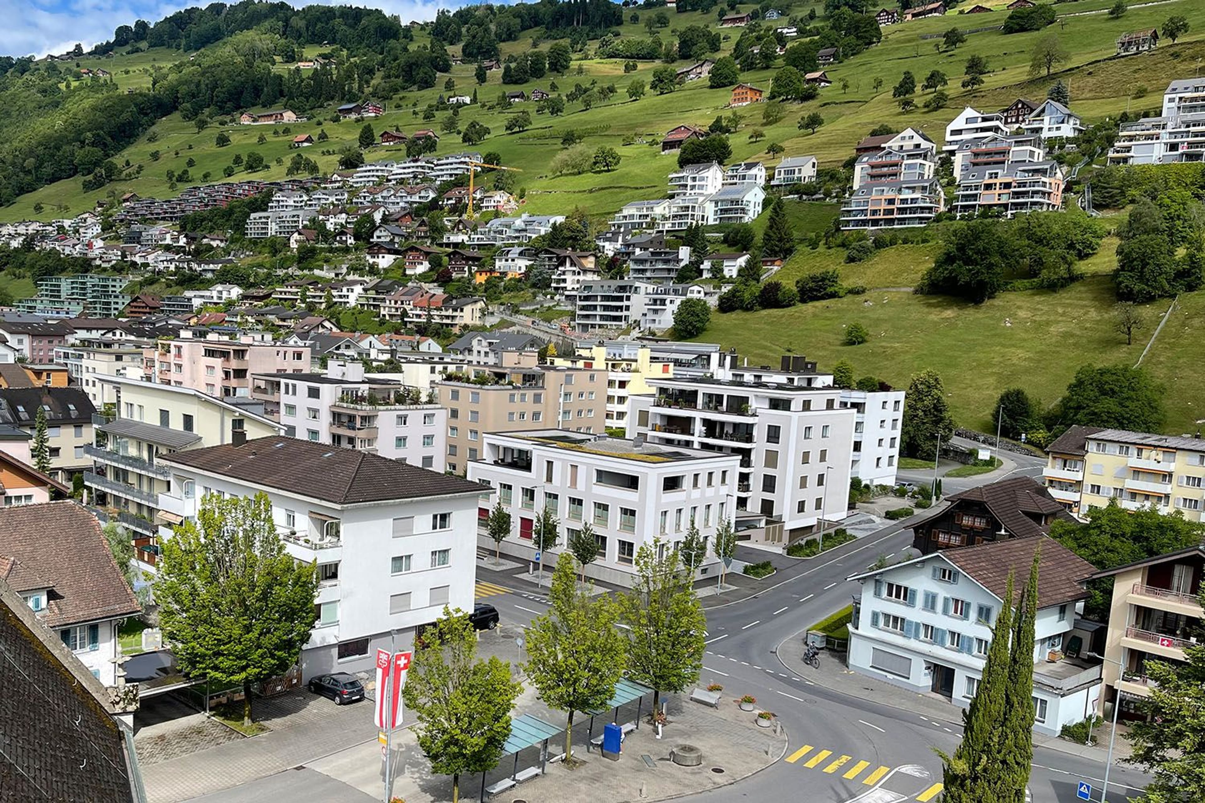 5.5-Zi. Attika mit 112 m² Süd-Terrasse in Ennetbürgen mieten - 4