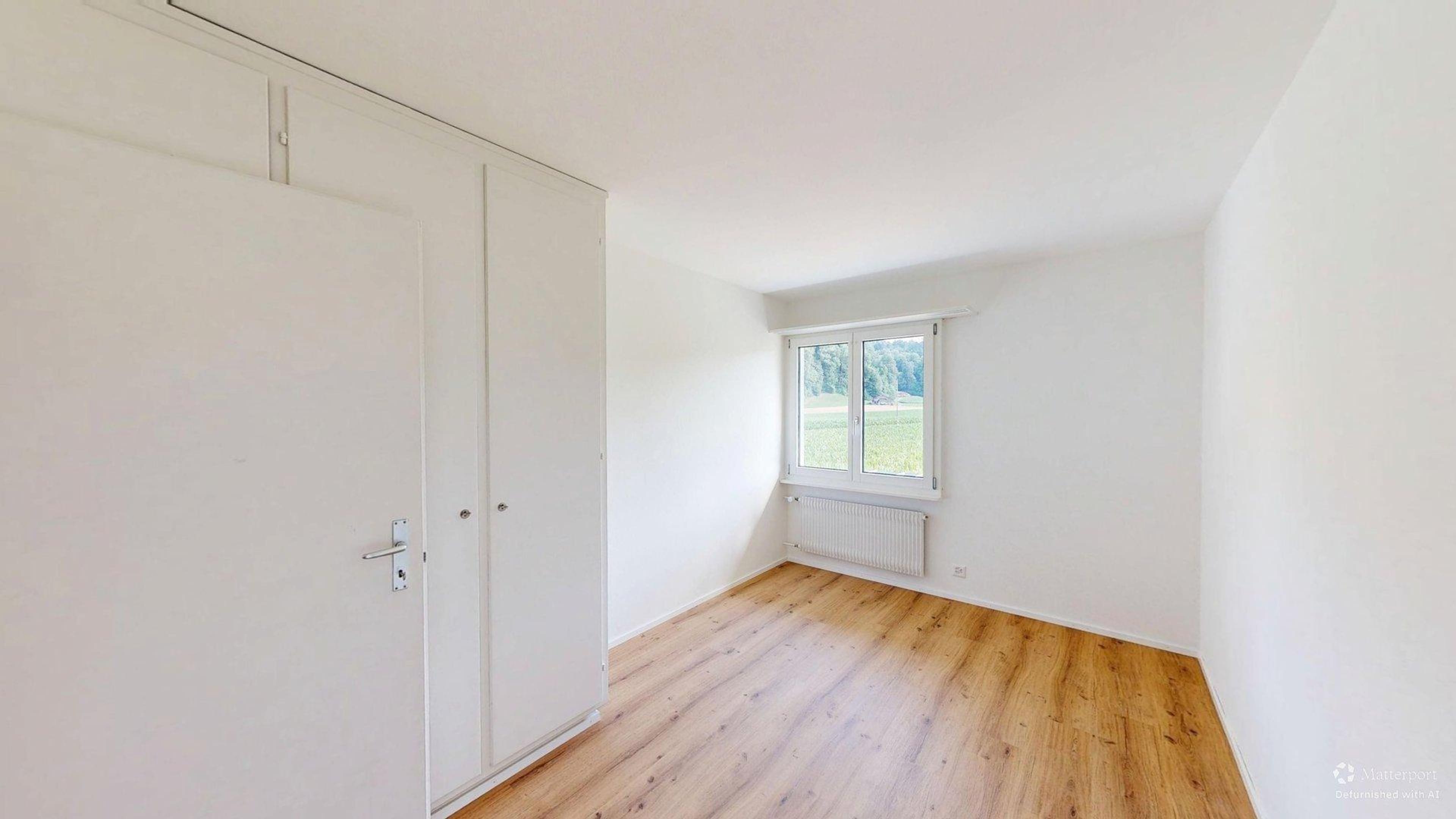 Frisch saniert – 4.5-Zi.-Reihenmittelhaus mit Garten und Terrasse - 8
