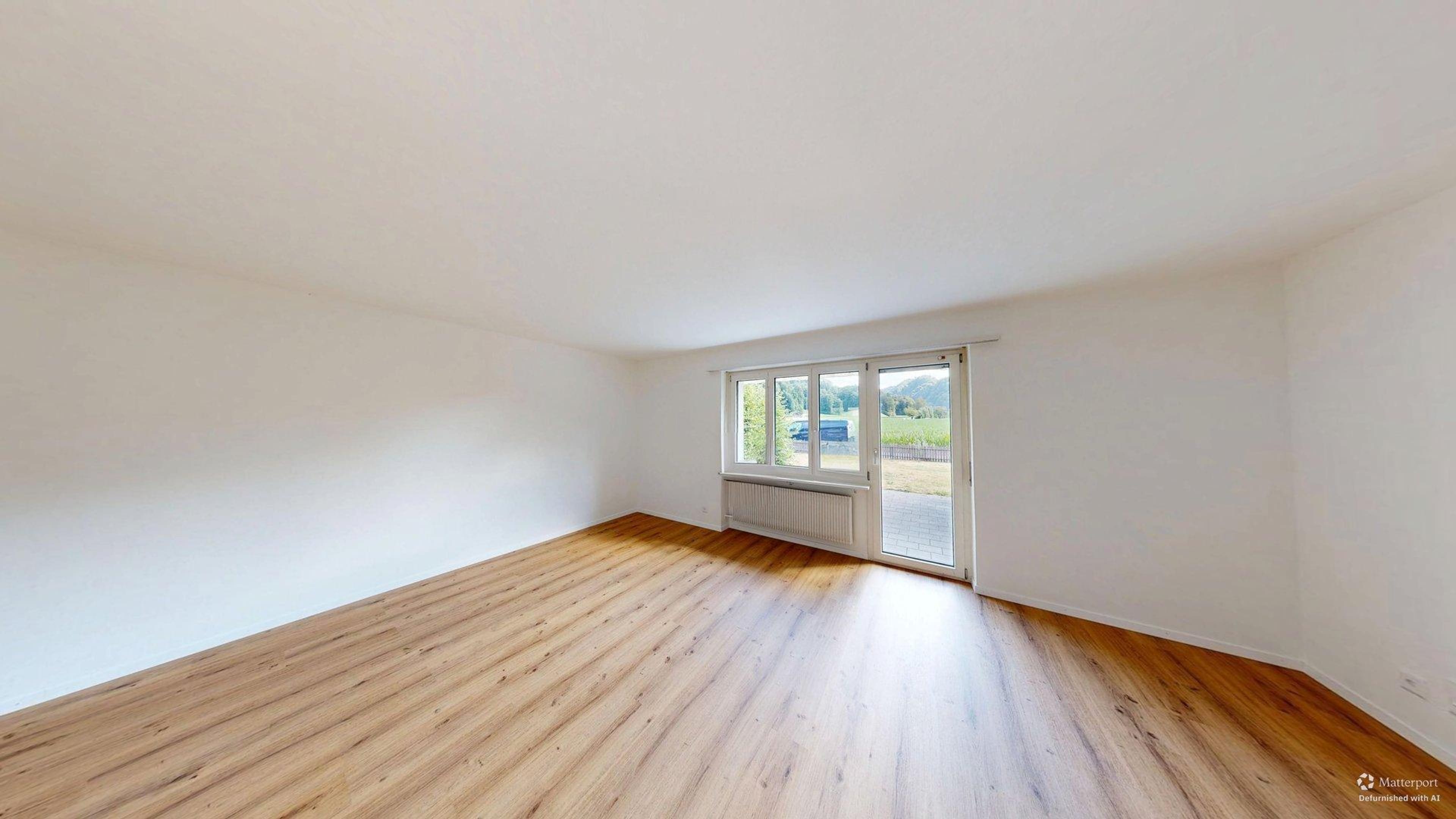 Frisch saniert – 4.5-Zi.-Reihenmittelhaus mit Garten und Terrasse - Bild 1