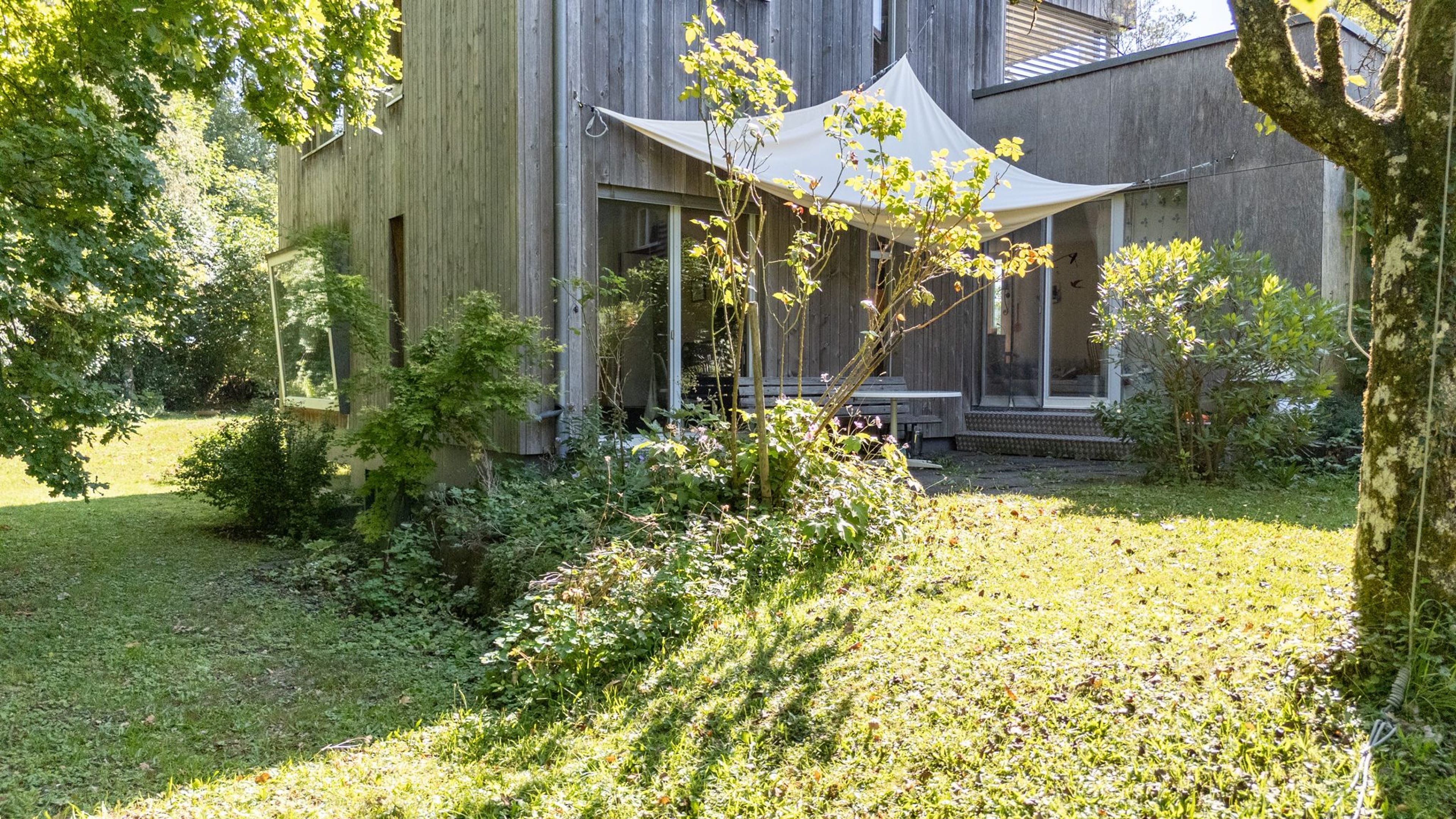 Architektur trifft Natur: Ihr Rückzugsort mit Weitsicht - 21