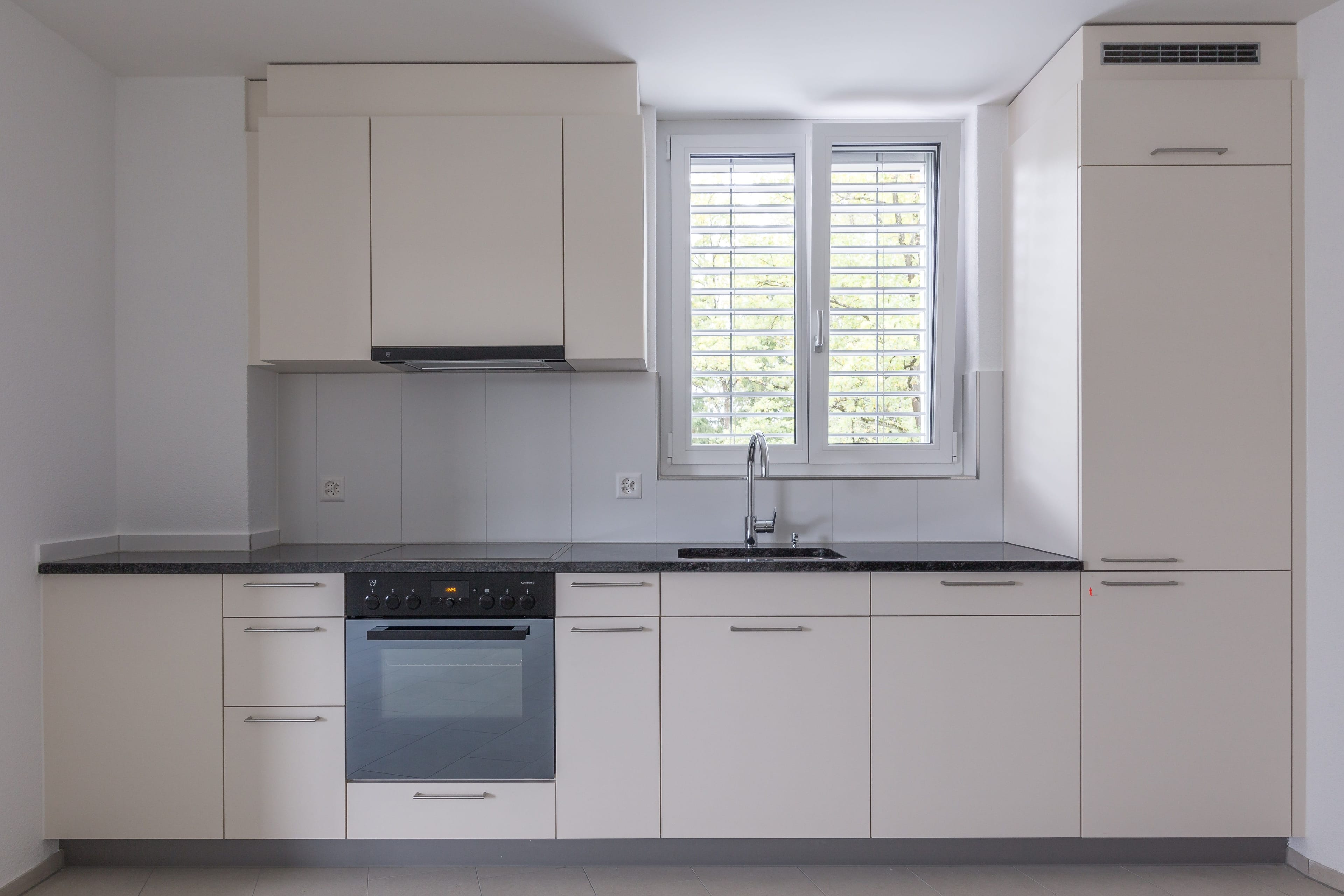Helle 2.5-Zimmer-Wohnung mit grossem Wohnraum in Fahrweid - 10