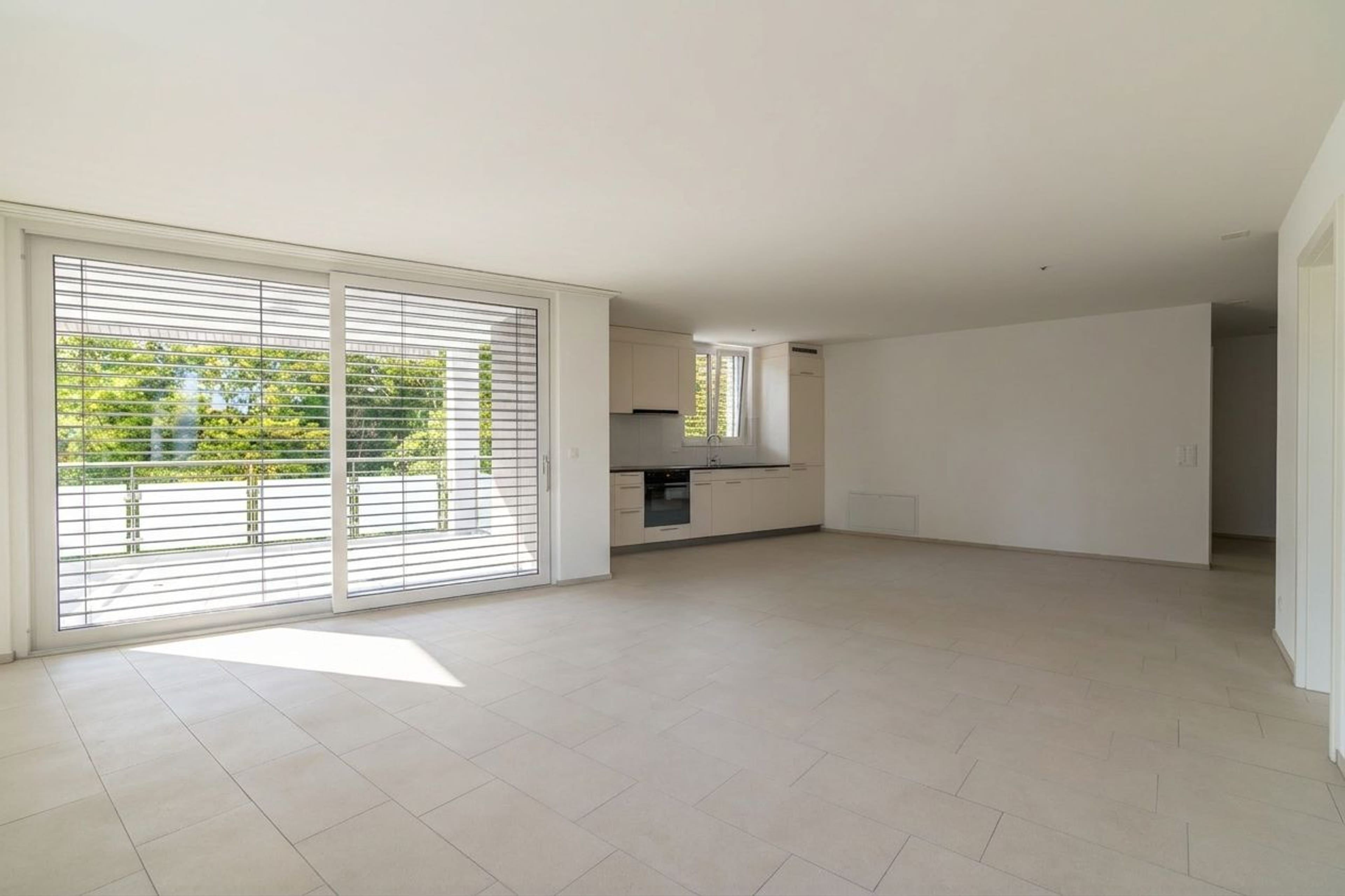 Helle 2.5-Zimmer-Wohnung mit grossem Wohnraum in Fahrweid - 4