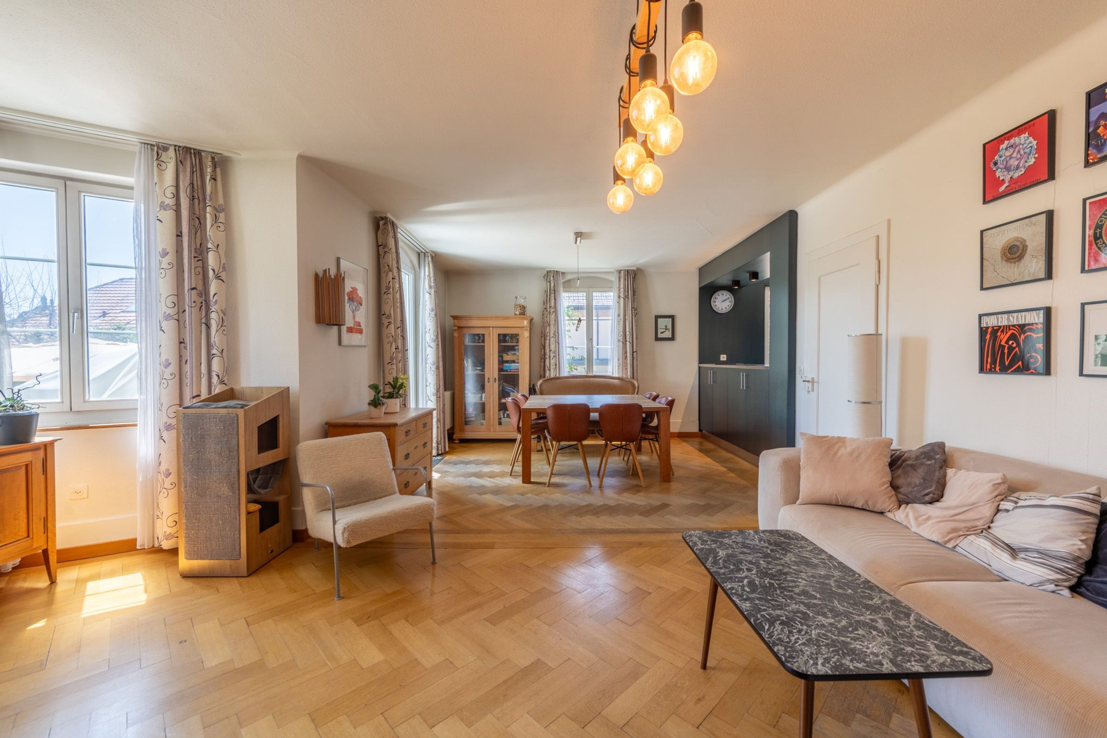 Wohnen mit Charakter – Historisches Einfamilienhaus mit viel Umschwung - Bild 2