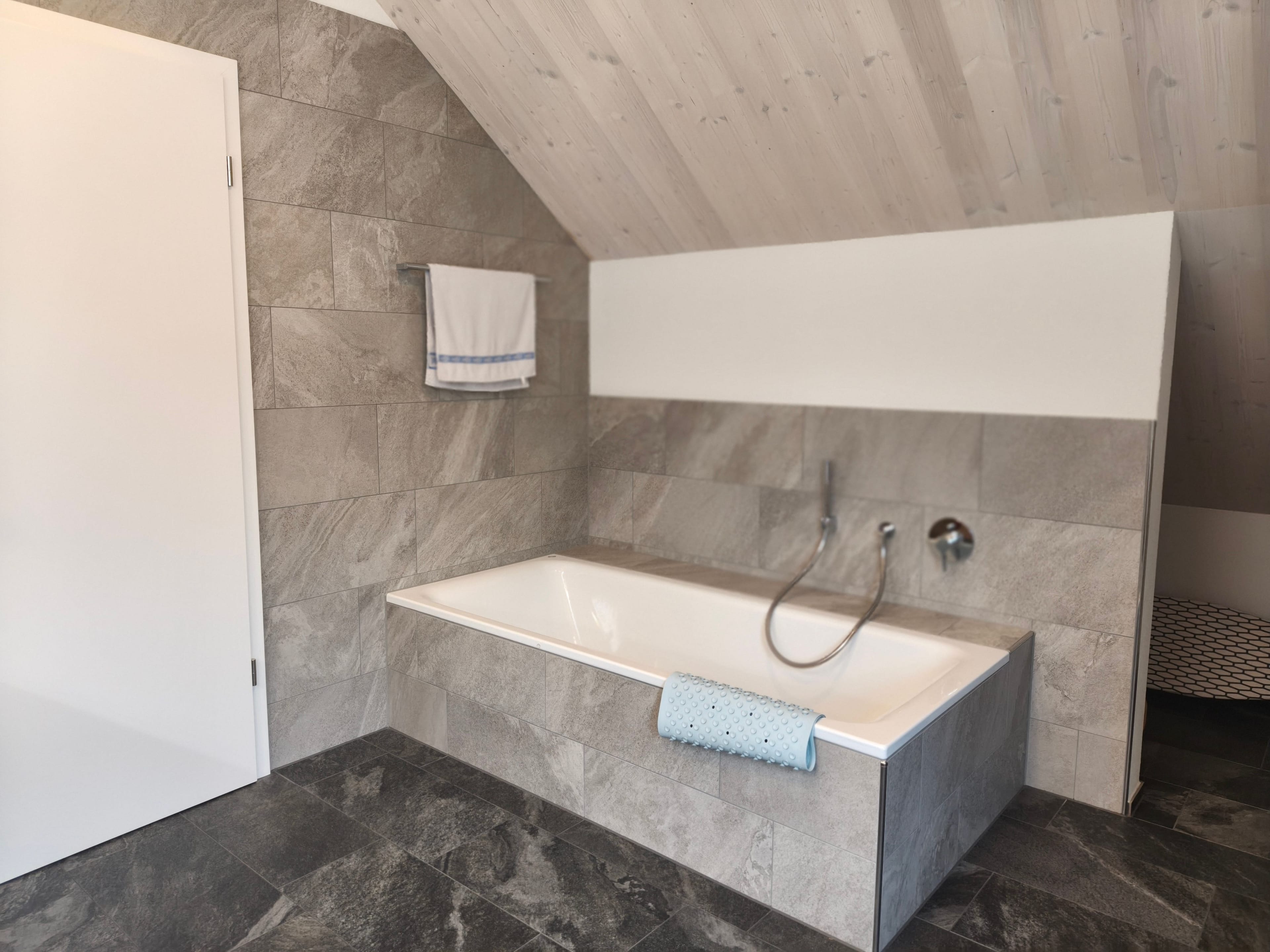 Neue 6.5-Zimmer-Maisonette in Escholzmatt mieten - 11