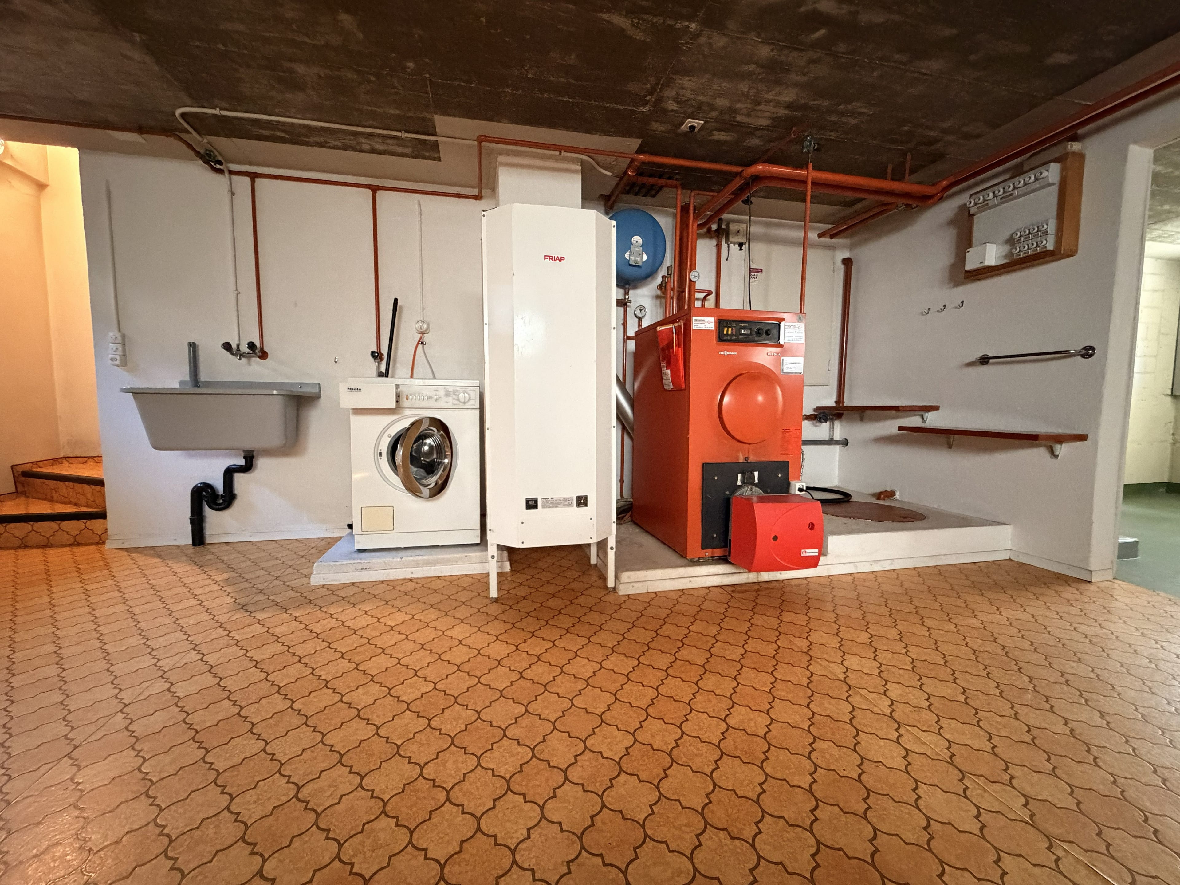 5.5-Zimmer-Einfamilienhaus mit Garten in Müntschemier kaufen - 11