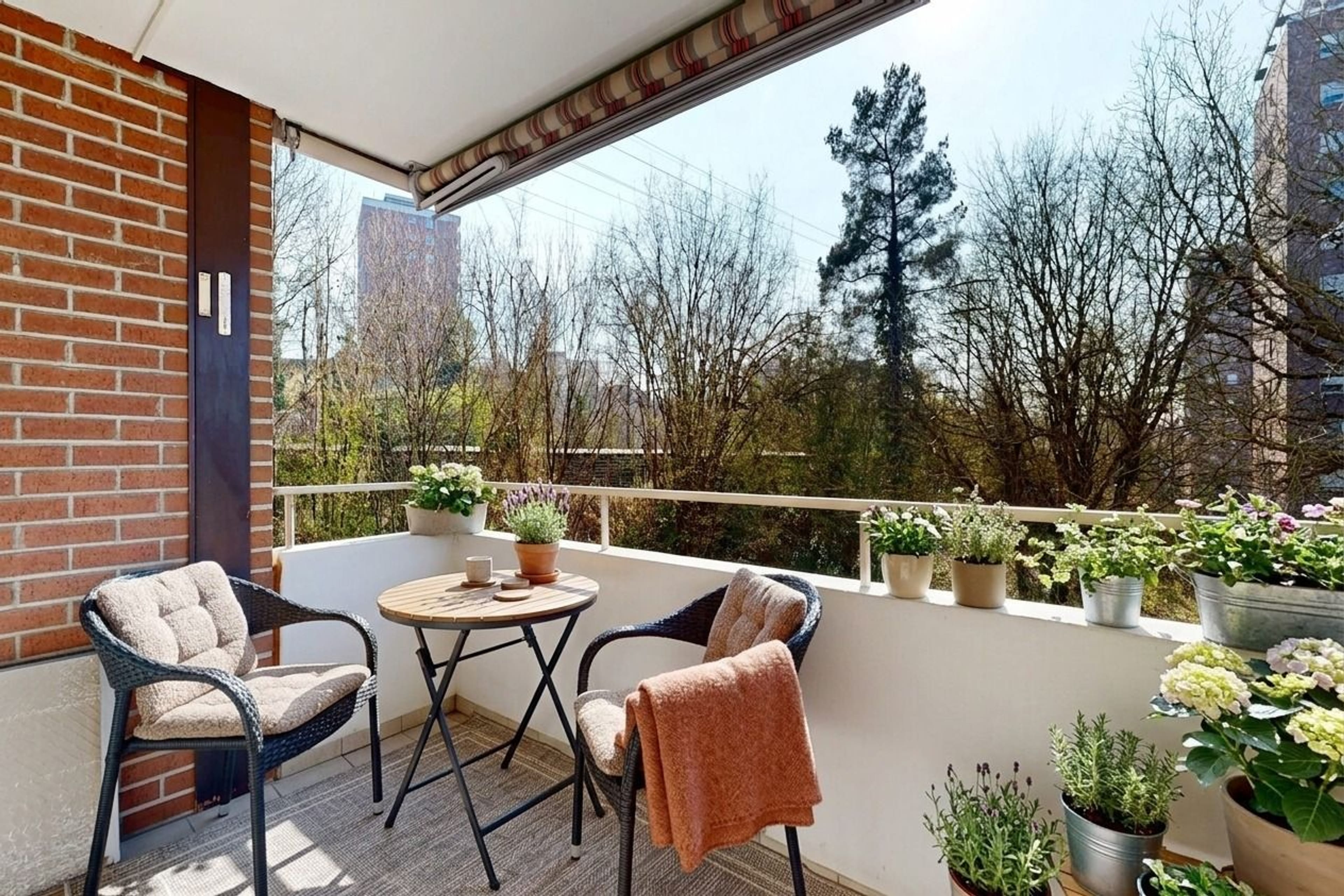 Frisch sanierte 4.5-Zi.-Wohnung mit Balkon in Rheinfelden - Bild 3