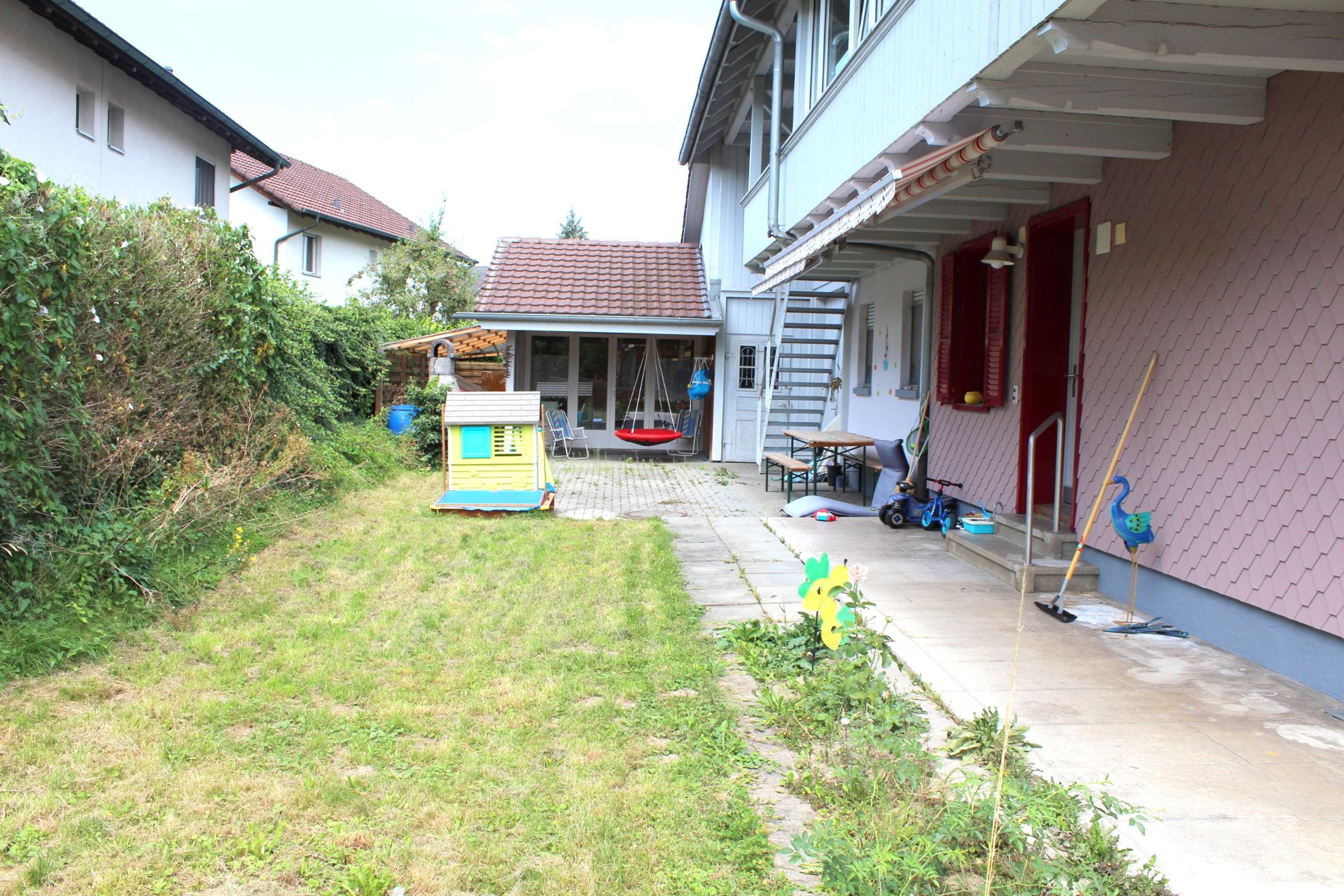 3.5-Zimmer-Gartenwohnung mit Sitzplatz in Uetendorf mieten - 9
