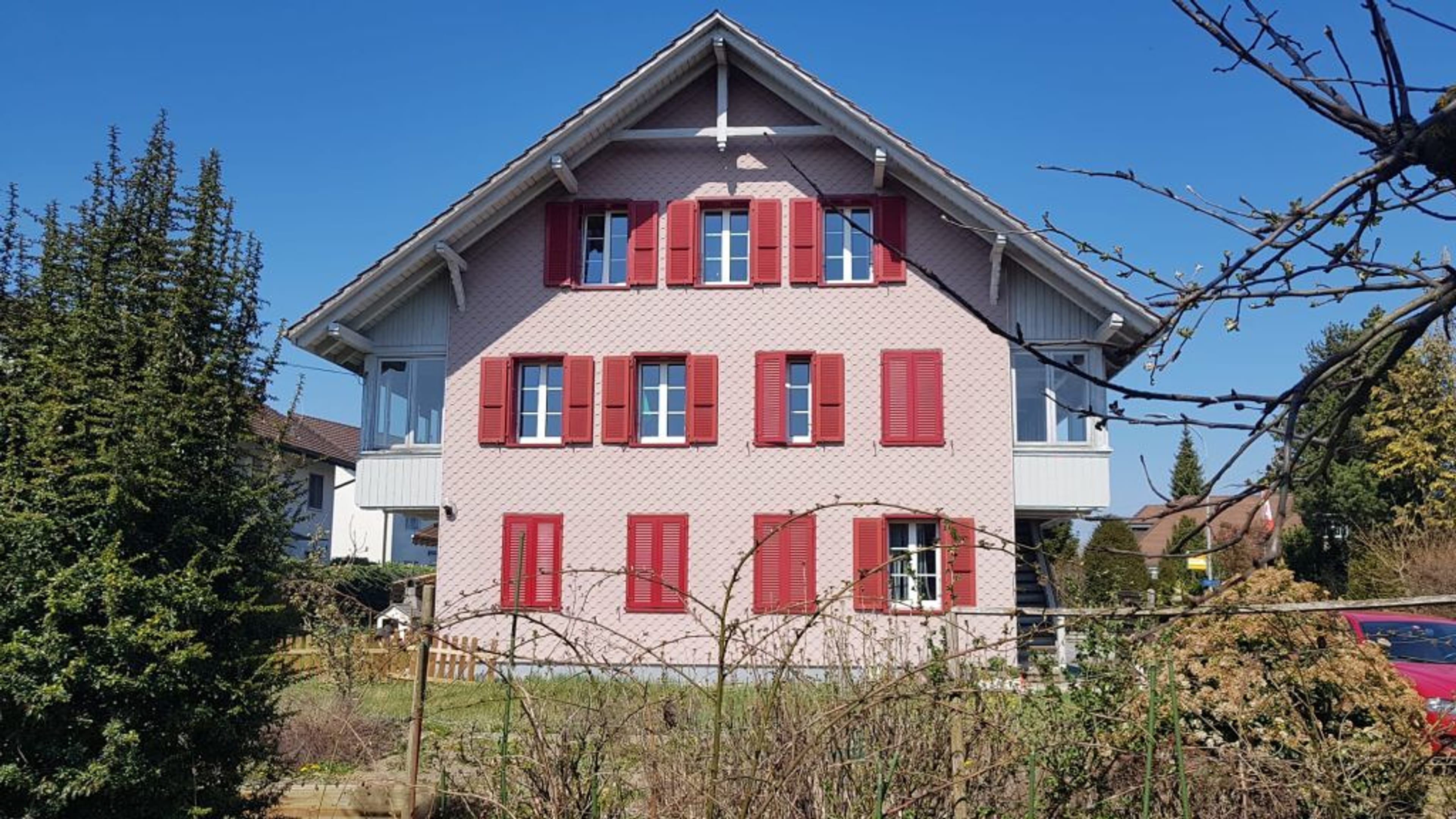 3.5-Zimmer-Gartenwohnung mit Sitzplatz in Uetendorf mieten - 10