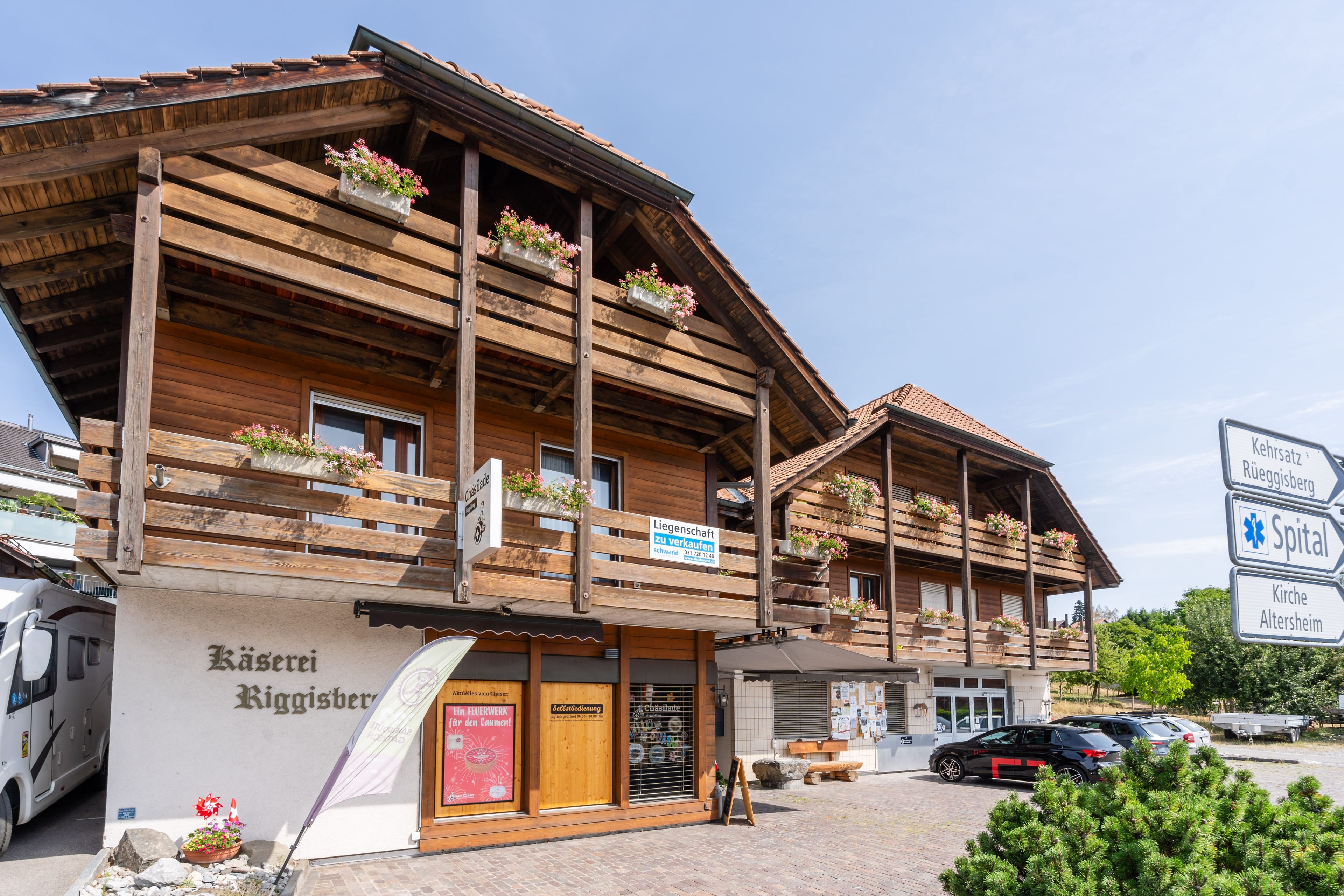 Wohn- und Gewerbeliegenschaft mit Käsereibetrieb in Riggisberg - 1