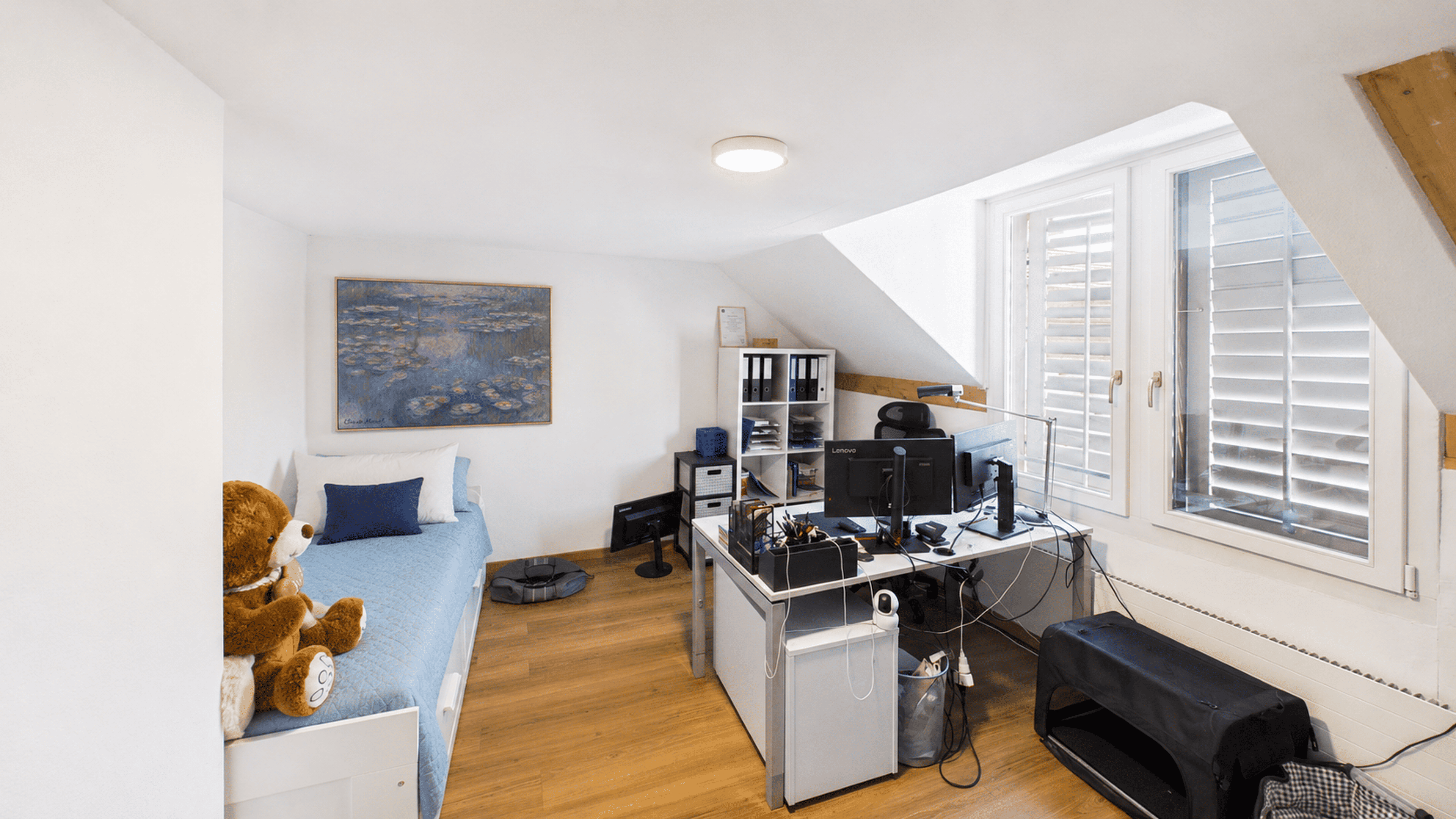 2 Häuser mit 8-Zimmer und grosser Terrasse in Kollbrunn zu verkaufen - 8