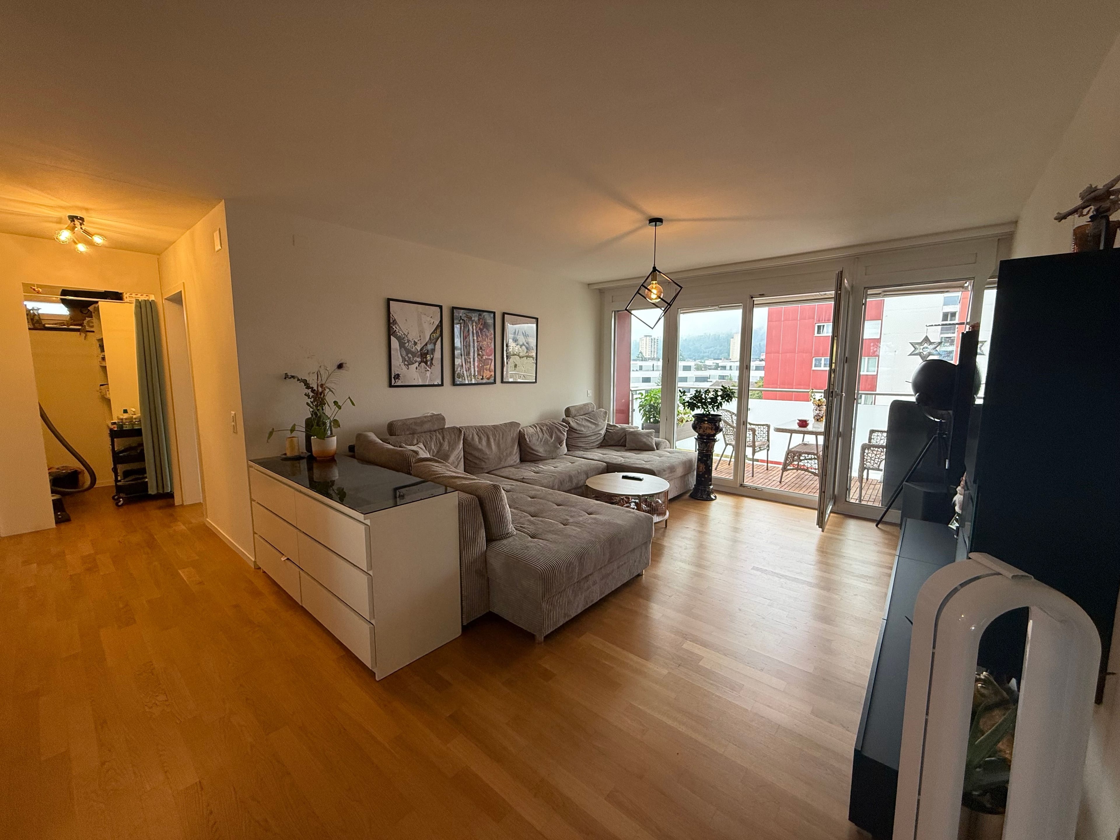 Helle 3.5 Zimmer Wohnung mit Balkon in Regensdorf per 1. Sept. mieten - 10