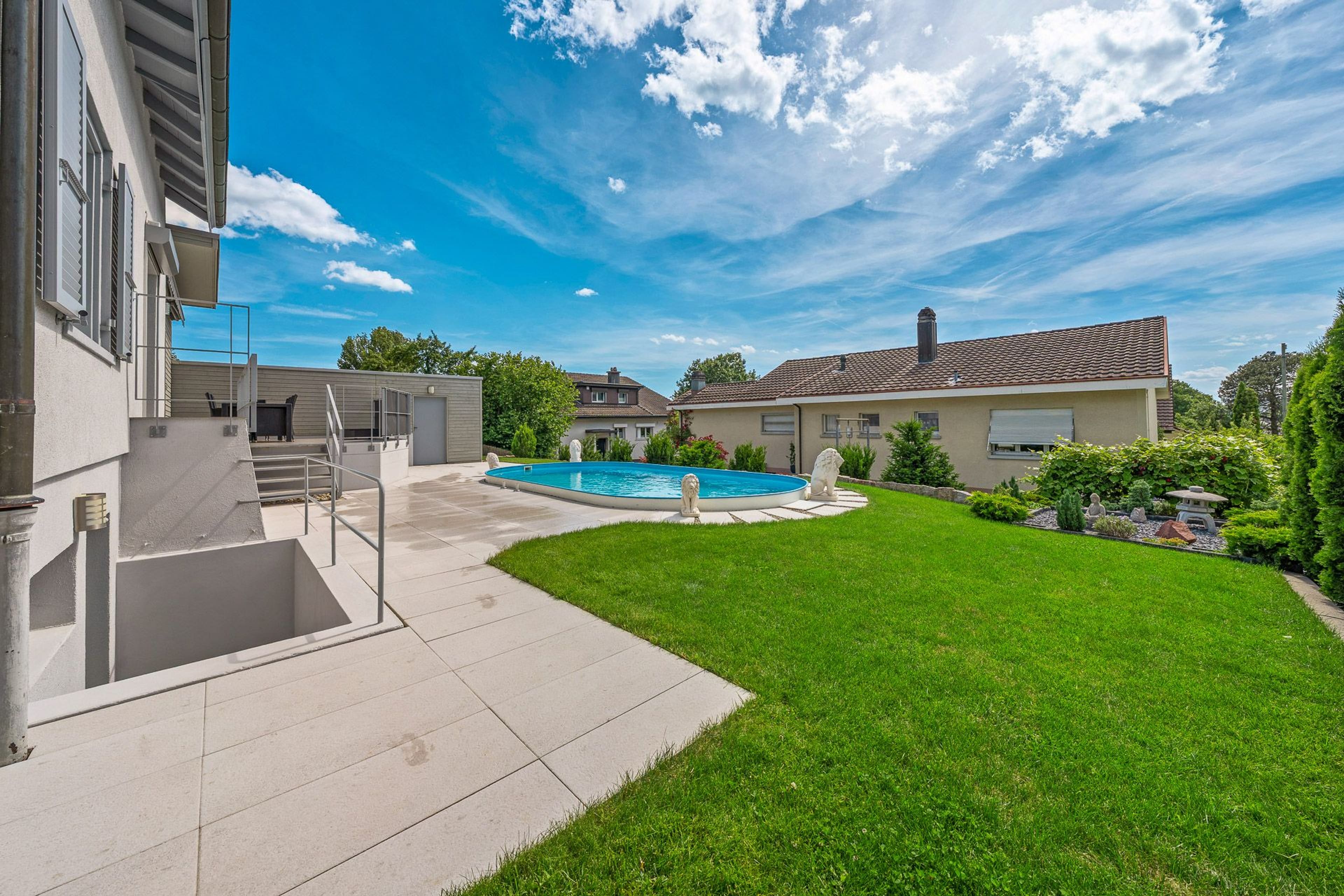 Modernisiertes 5-Zimmer-EFH mit Pool in Langendorf kaufen - 4