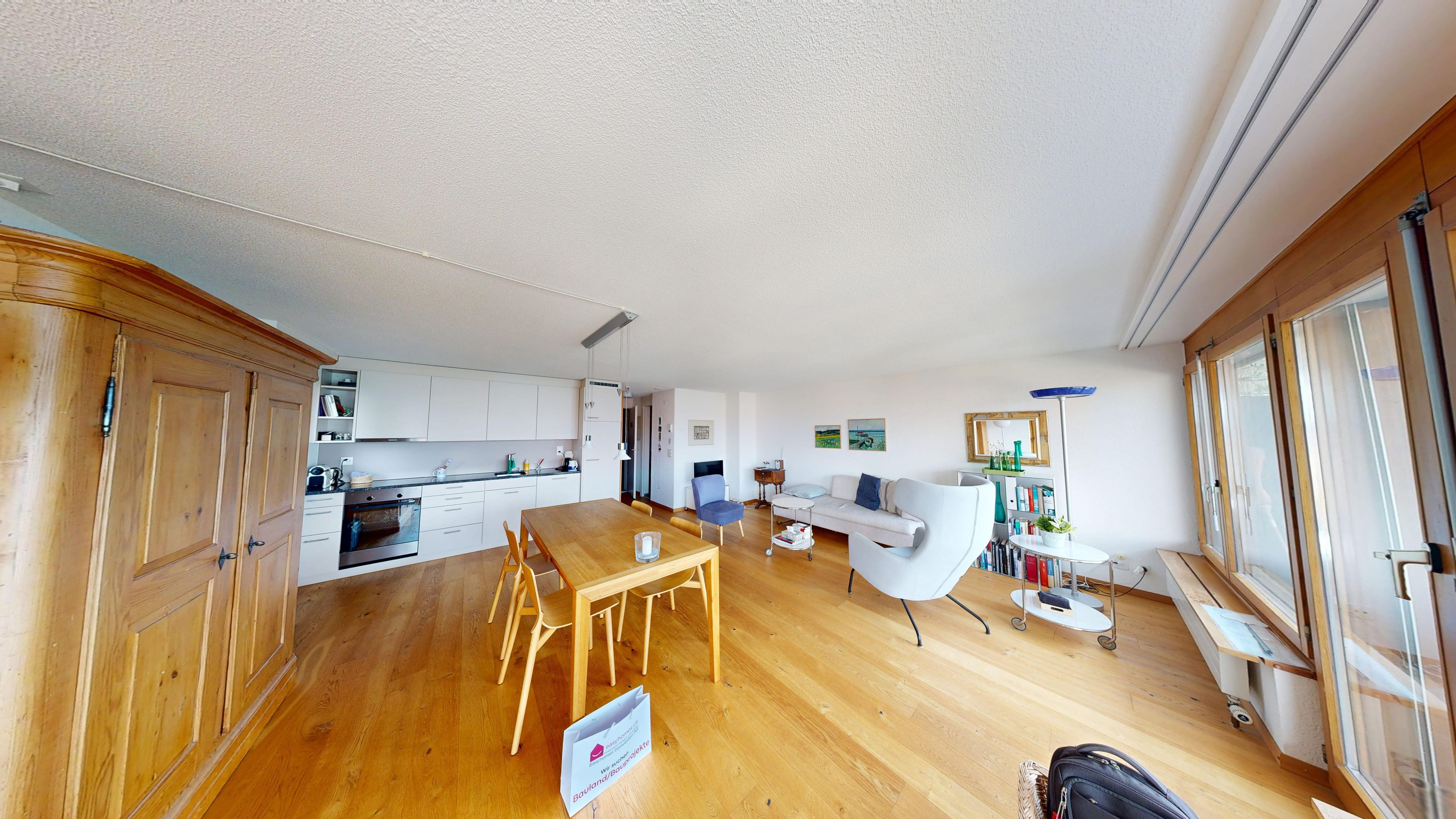 2.5-Zimmer-Wohnung mit Seesicht in Gunten - 5