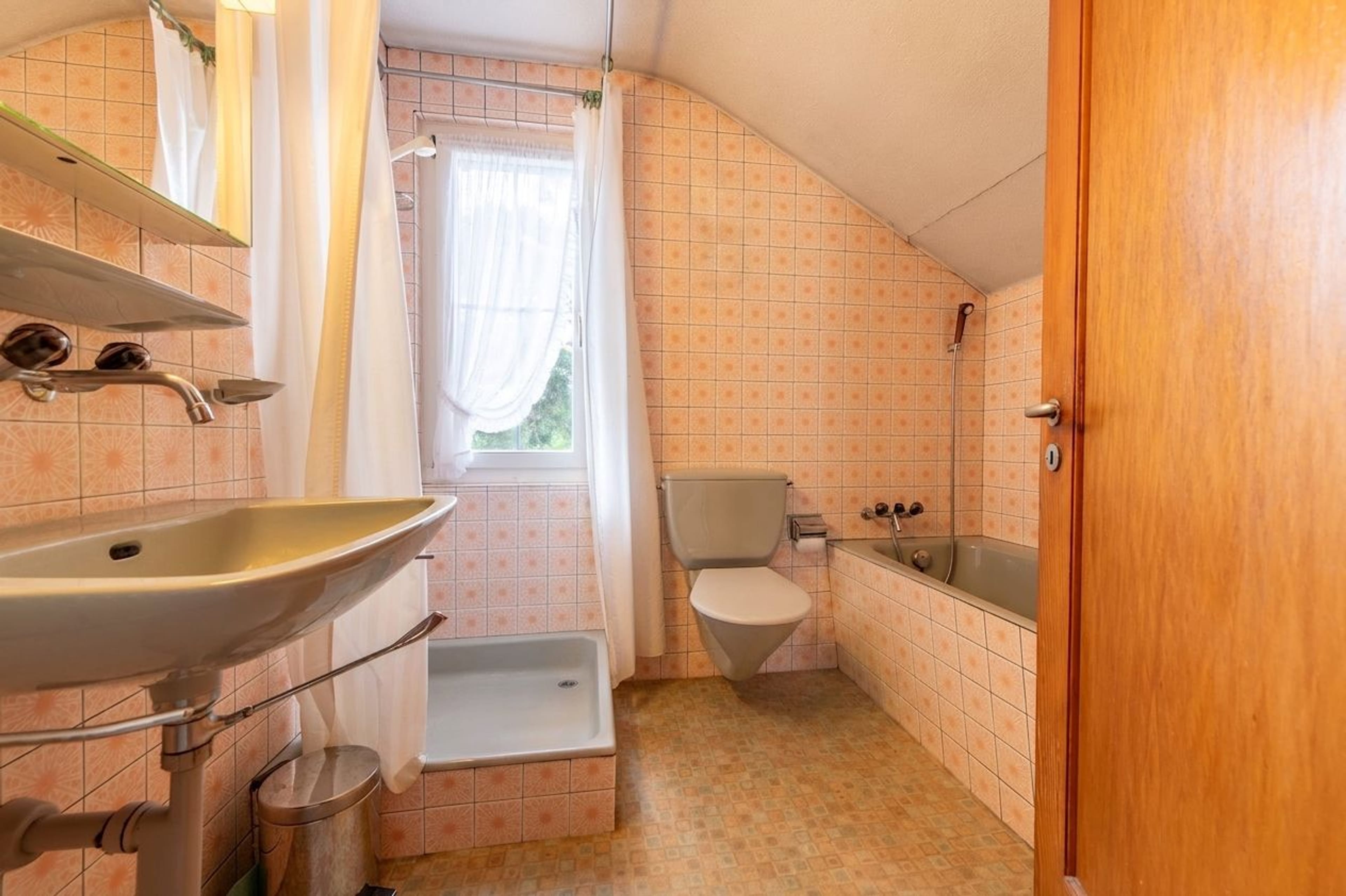 Seltene Gelegenheit in Liebefeld – Einfamilienhaus mit zusätzlicher Baulandreserve - 9